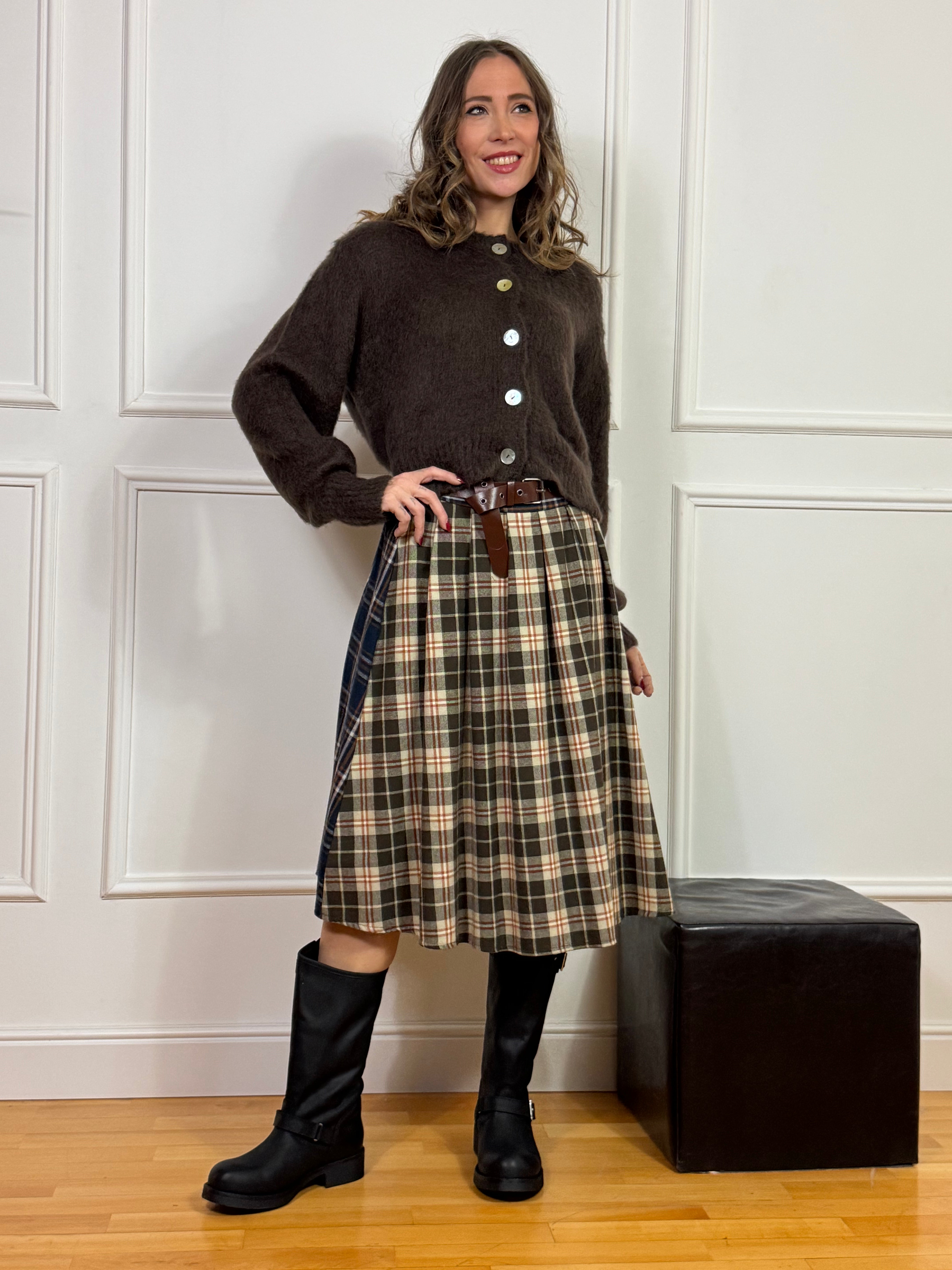 Gonna scozzese in flanella Kontatto midi con spacco fronte BEIGE-retro BLU