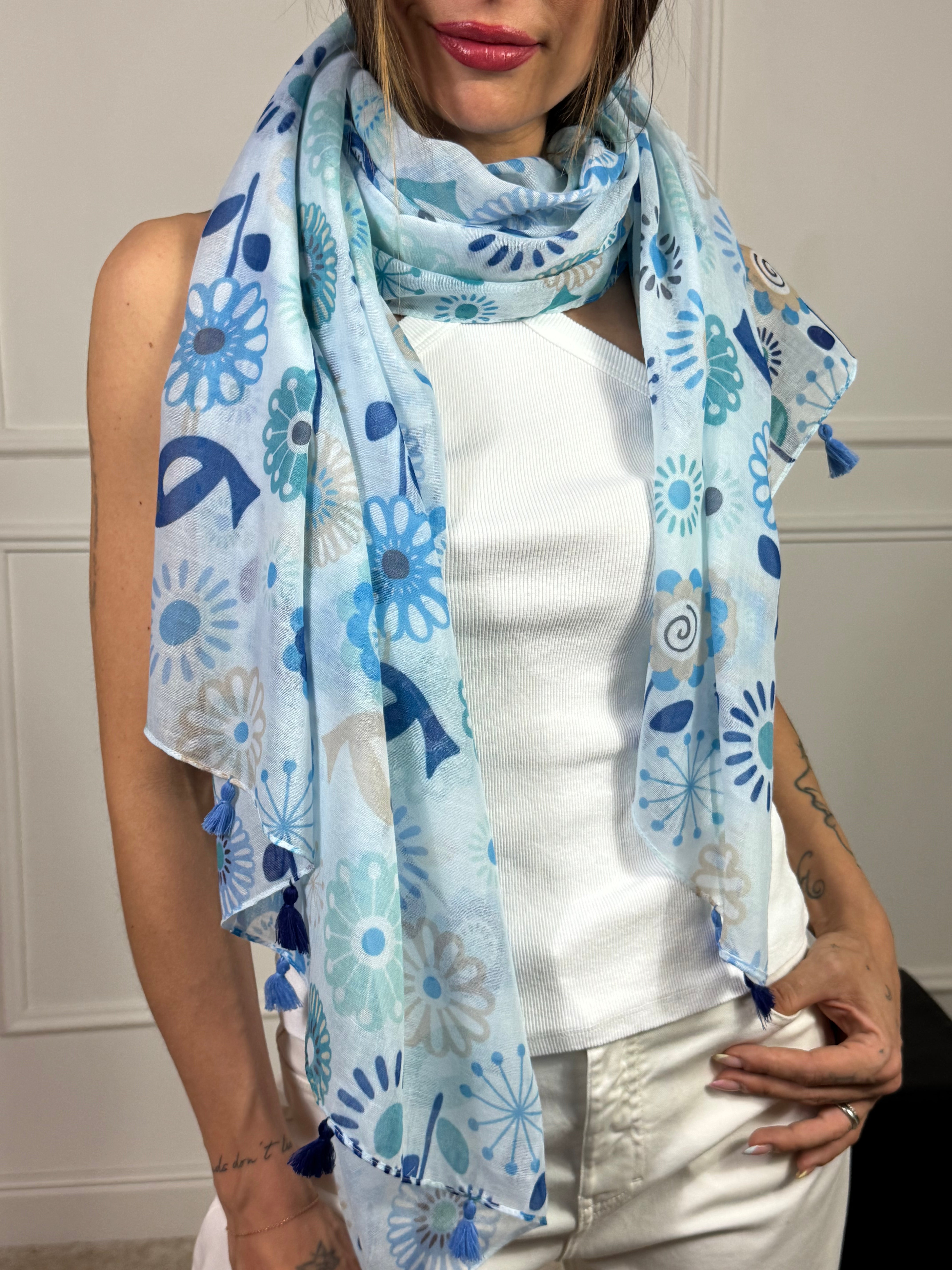 Foulard stola Susy Mix con nappine FIORI E UCCELLINO STILIZZATO