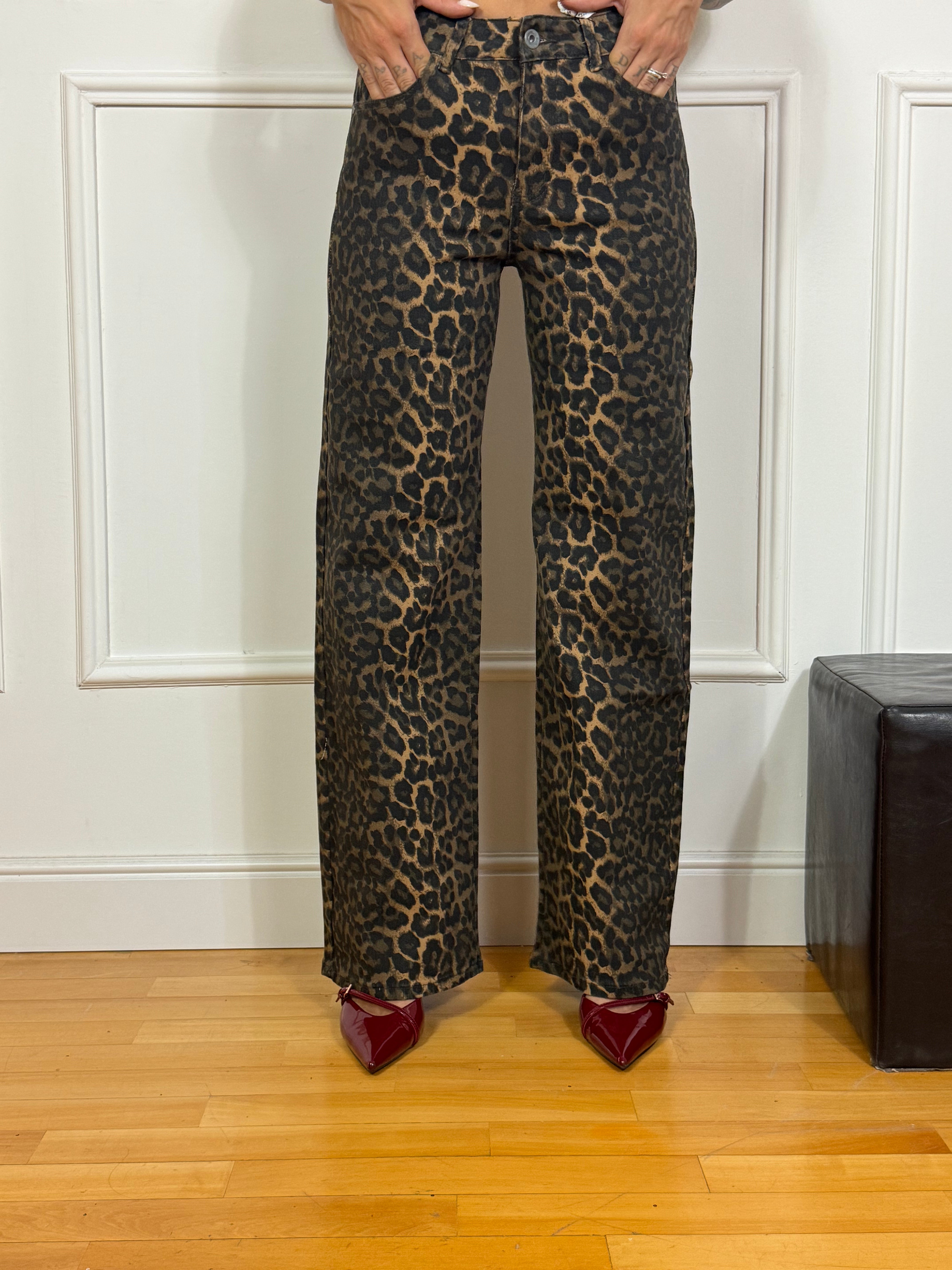Pantalone in jeans elasticizzato Susy Mix fantasia leopardata