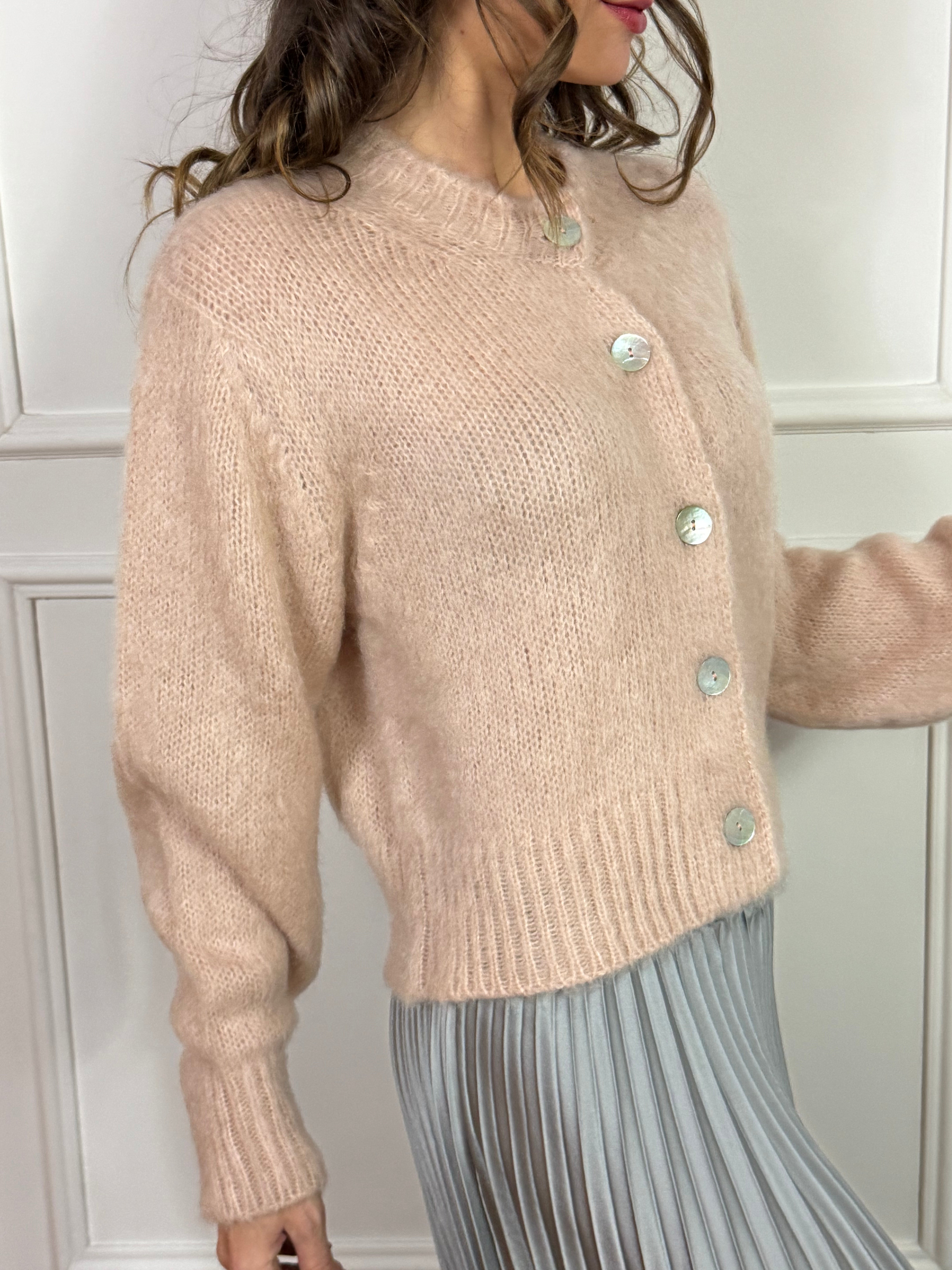 CARDIGAN CON BOTTONI  misto mohair Kontatto