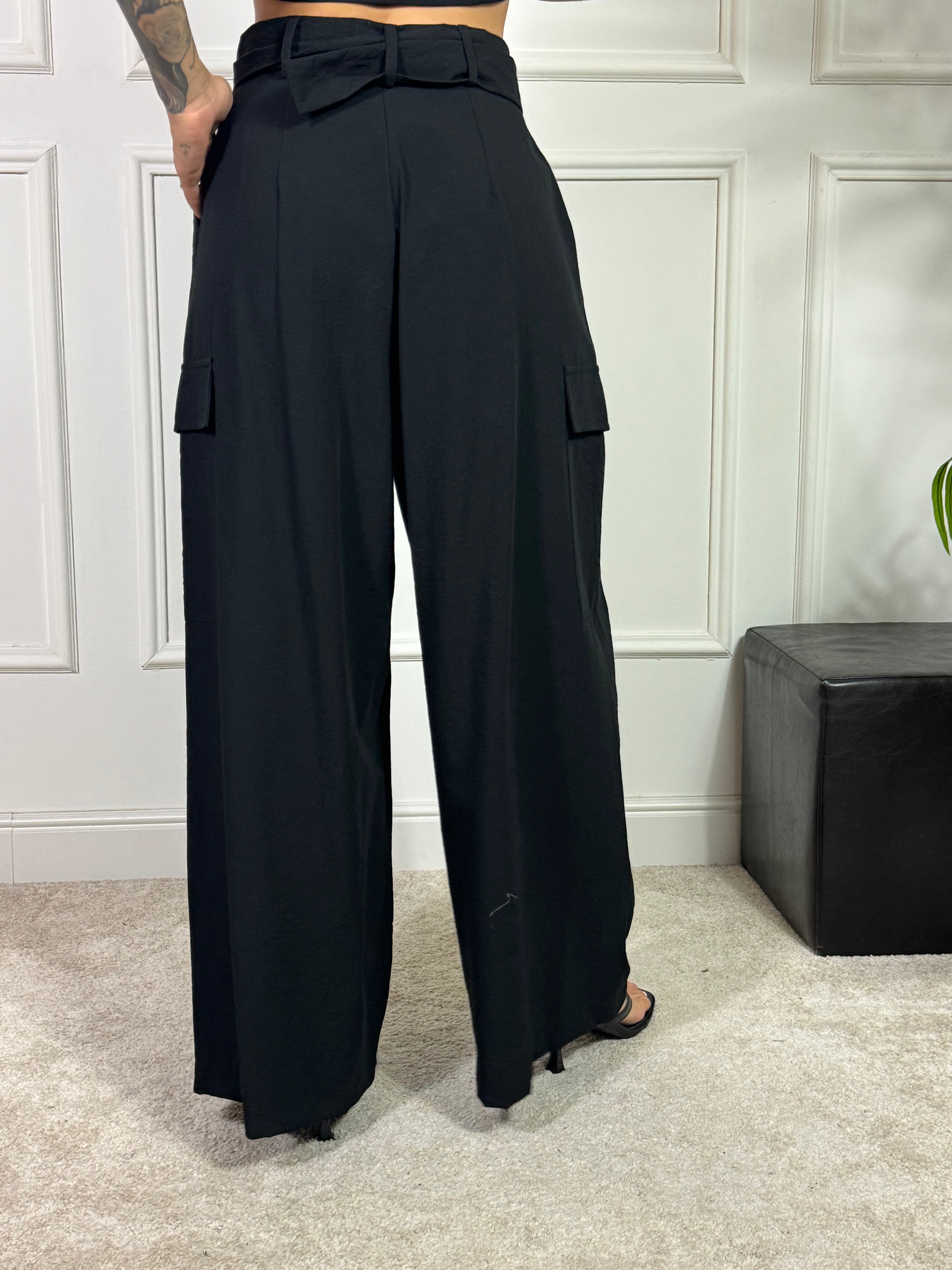 Pantalone ampio CARGO PINCES Susy Mix con TASCONI LATERALI E CINTURA