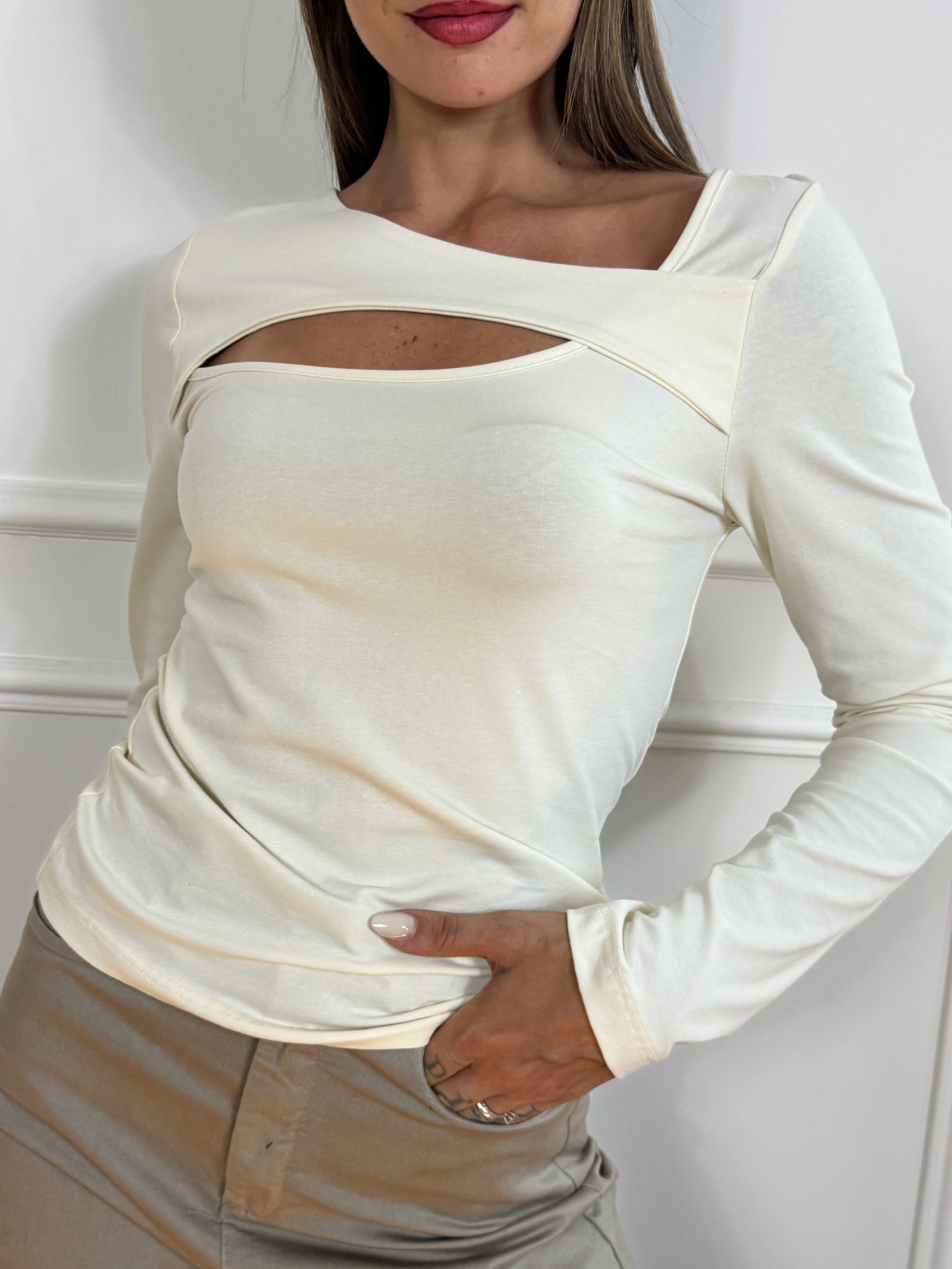 Maglia in cotone elasticizzato Victoria ILMH scollo cut-out incrocio