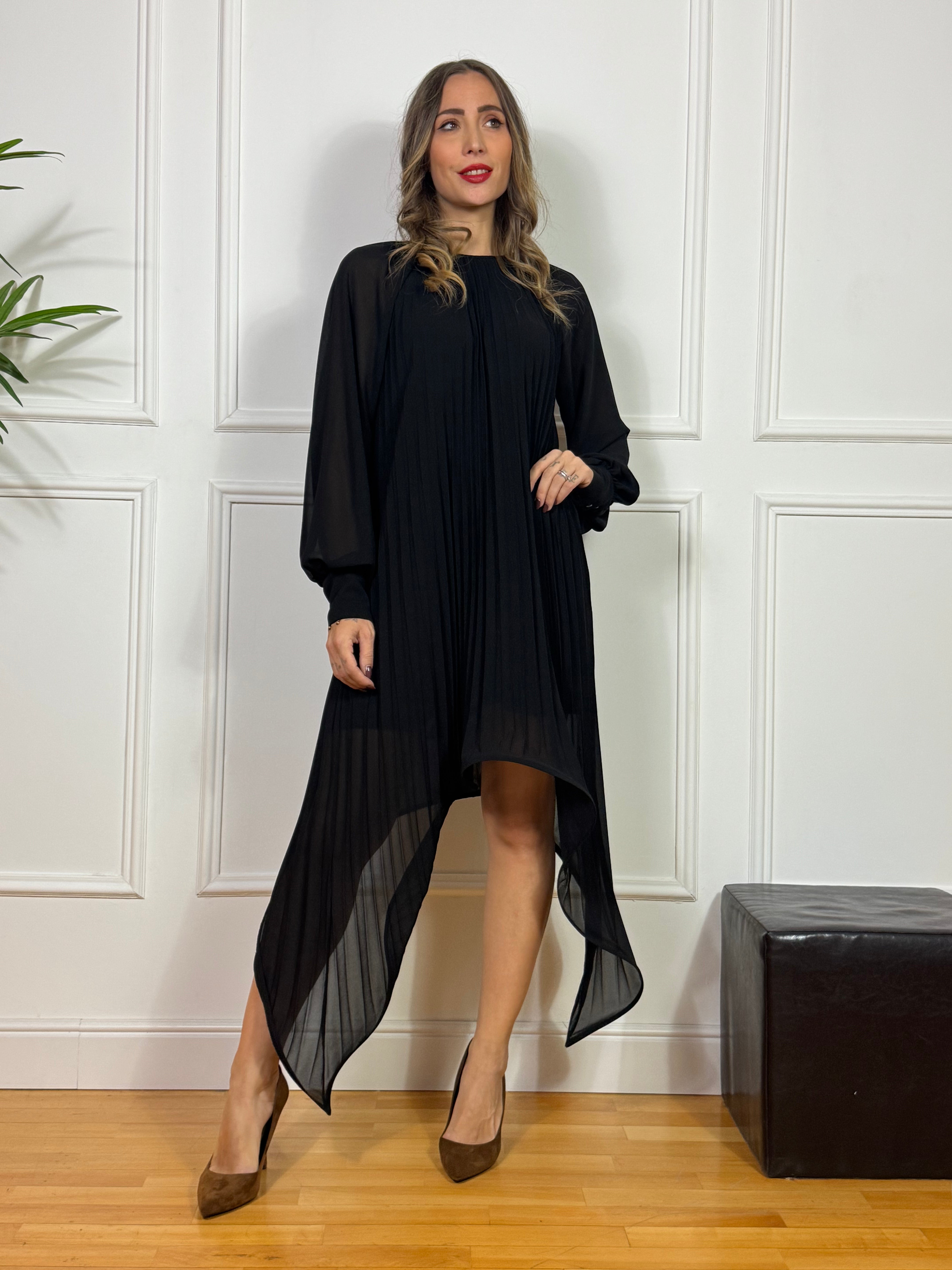 Abito MANICA LUNGA Philia Loft asimmetrico plissè