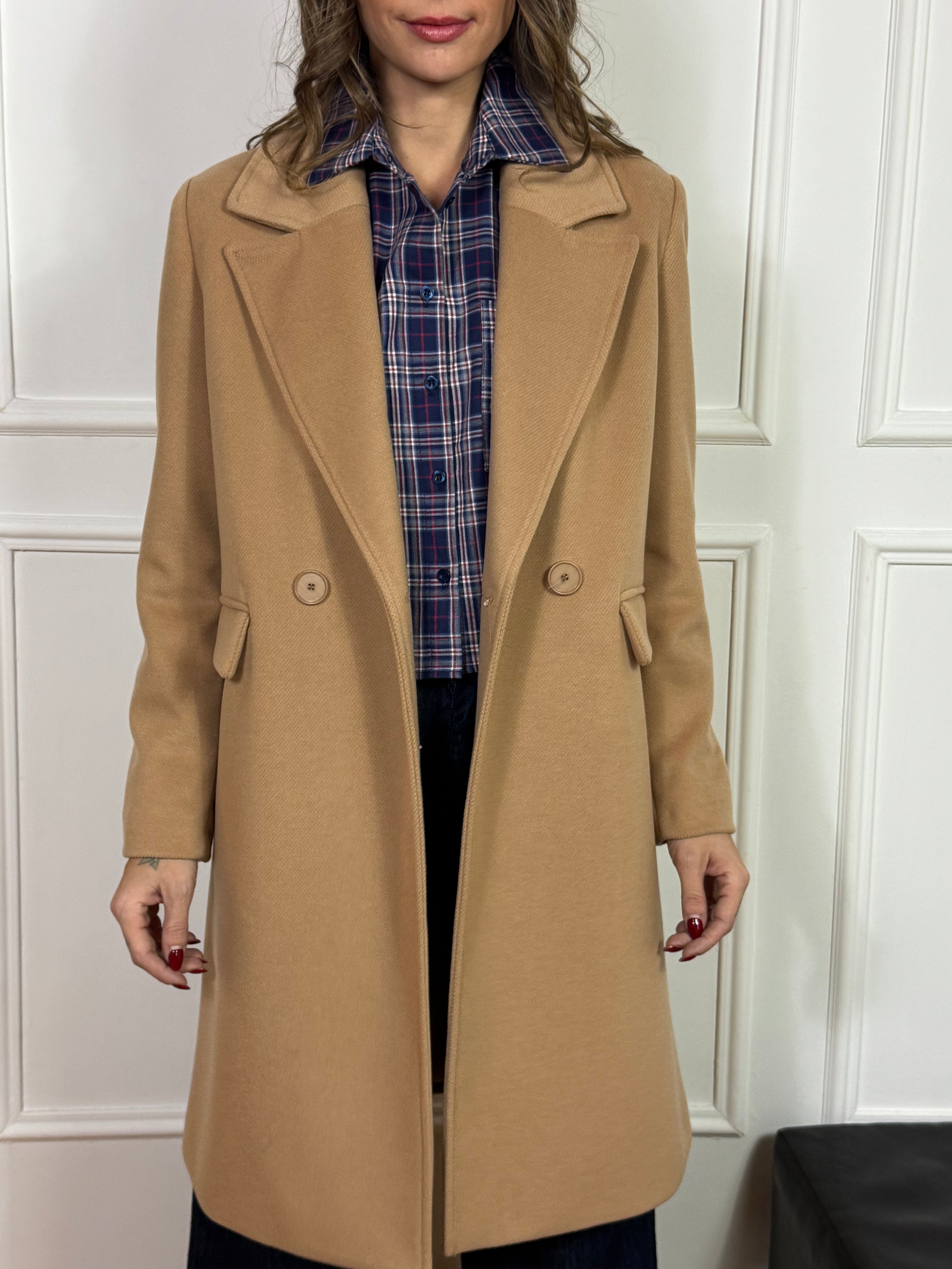 Cappotto doppiopetto KONTATTO