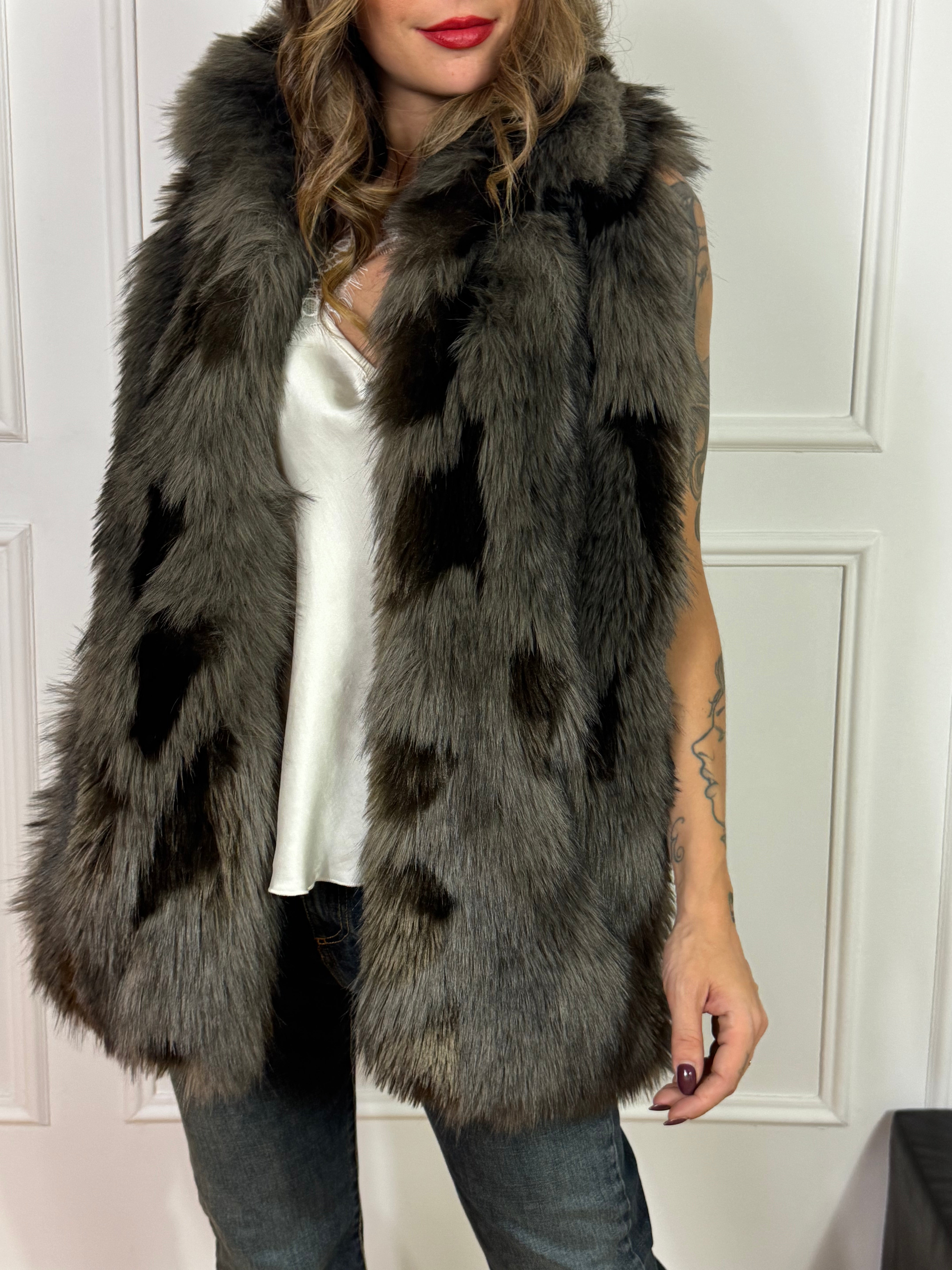 Gilet aperto smanicato in ecopelliccia Philia Loft