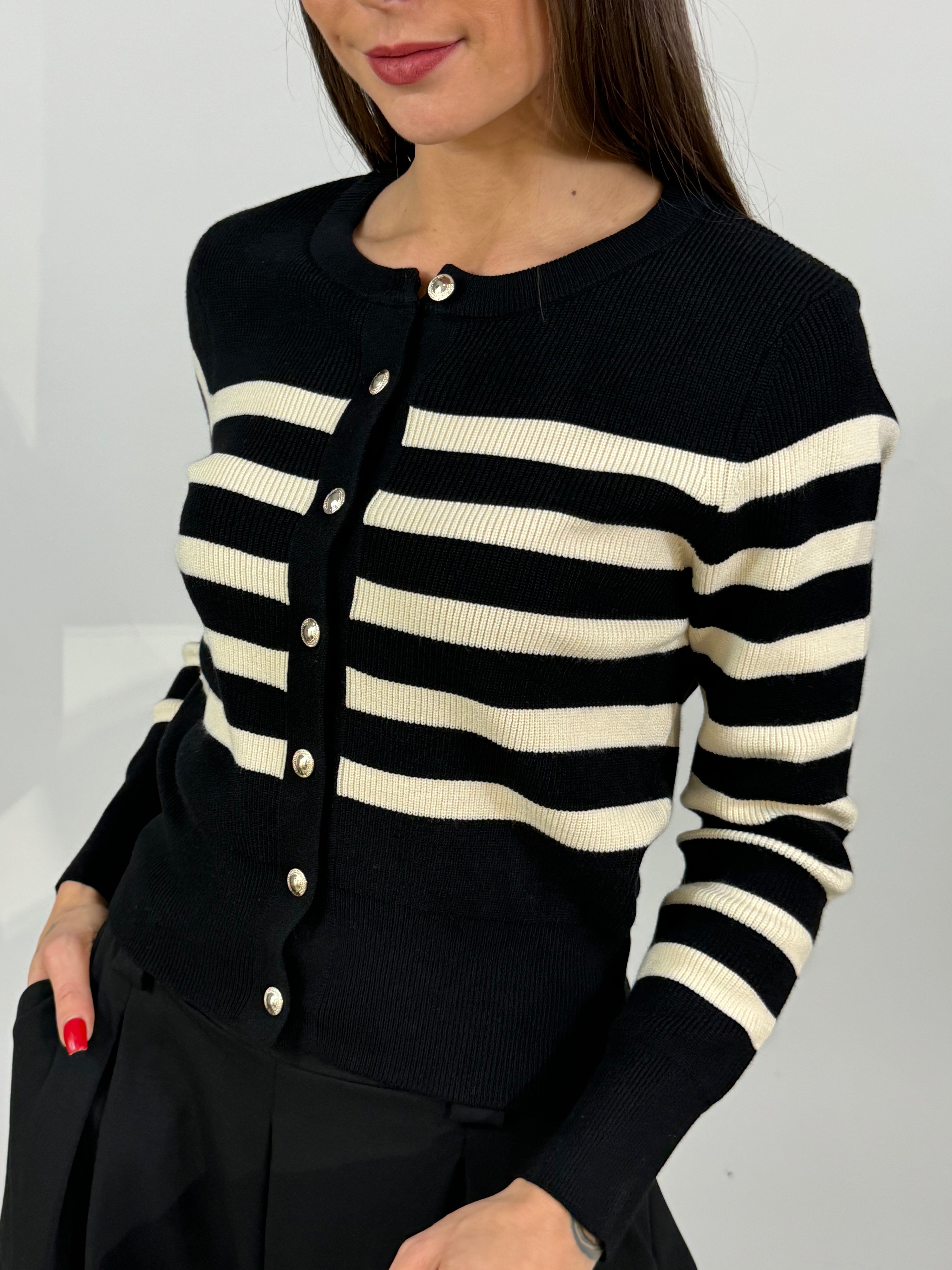 Cardigan Victoria ILMH con bottoni argento e righe