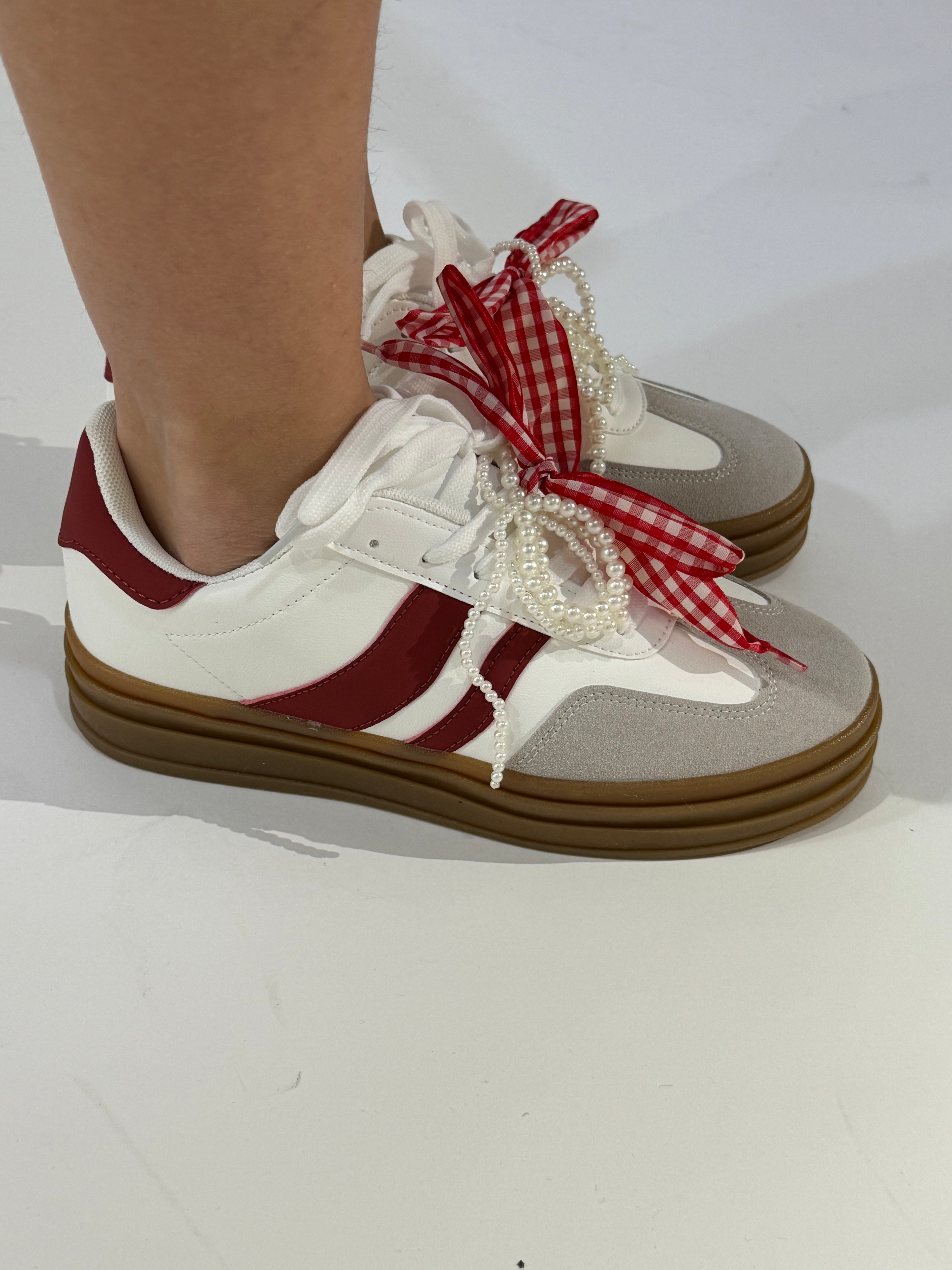 Sneakers platform con fiocco a quadretti vichy e perline