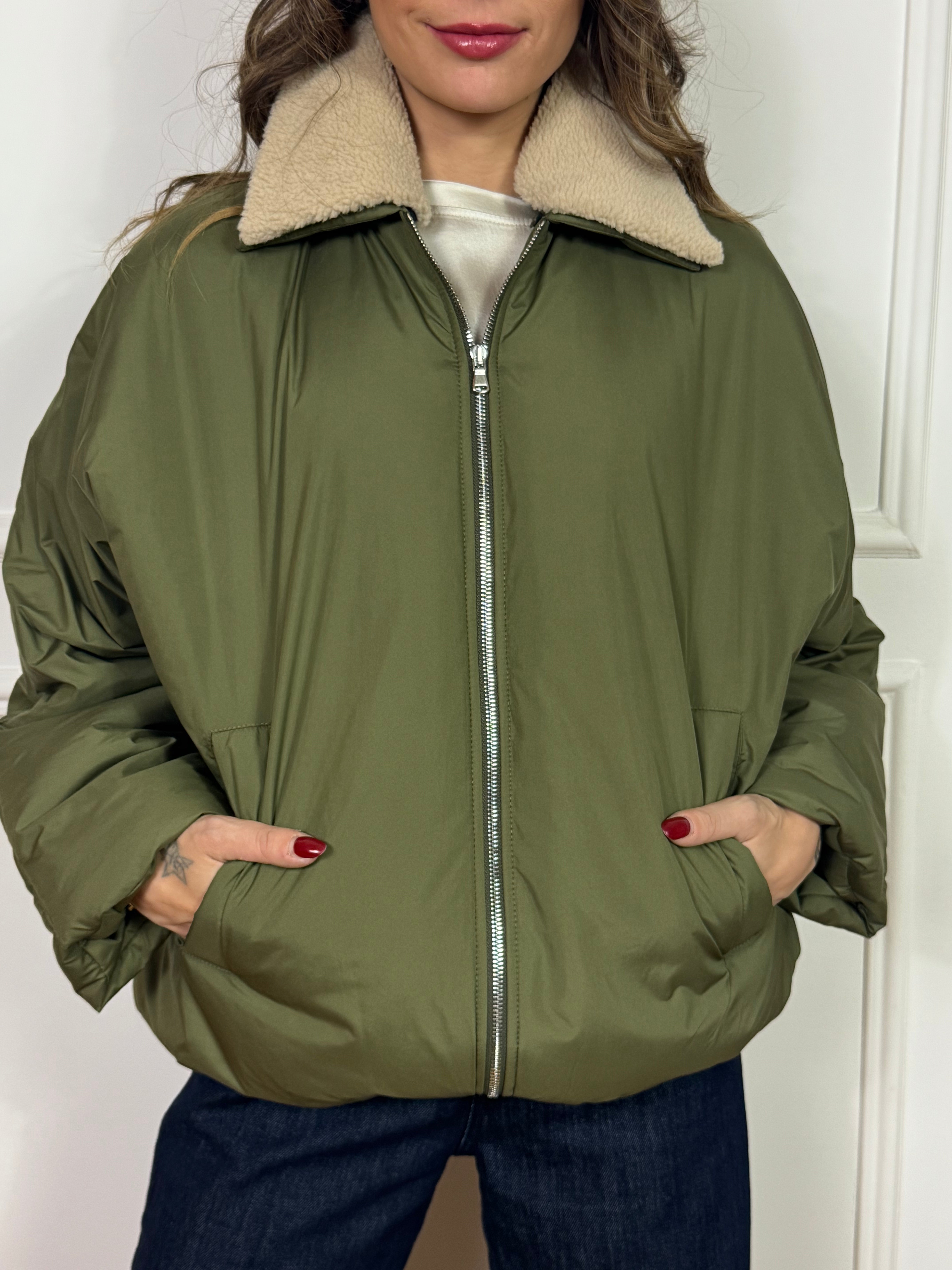 Giacca bomber piumino OVERSIZE Kontatto con collo bouclè removibile