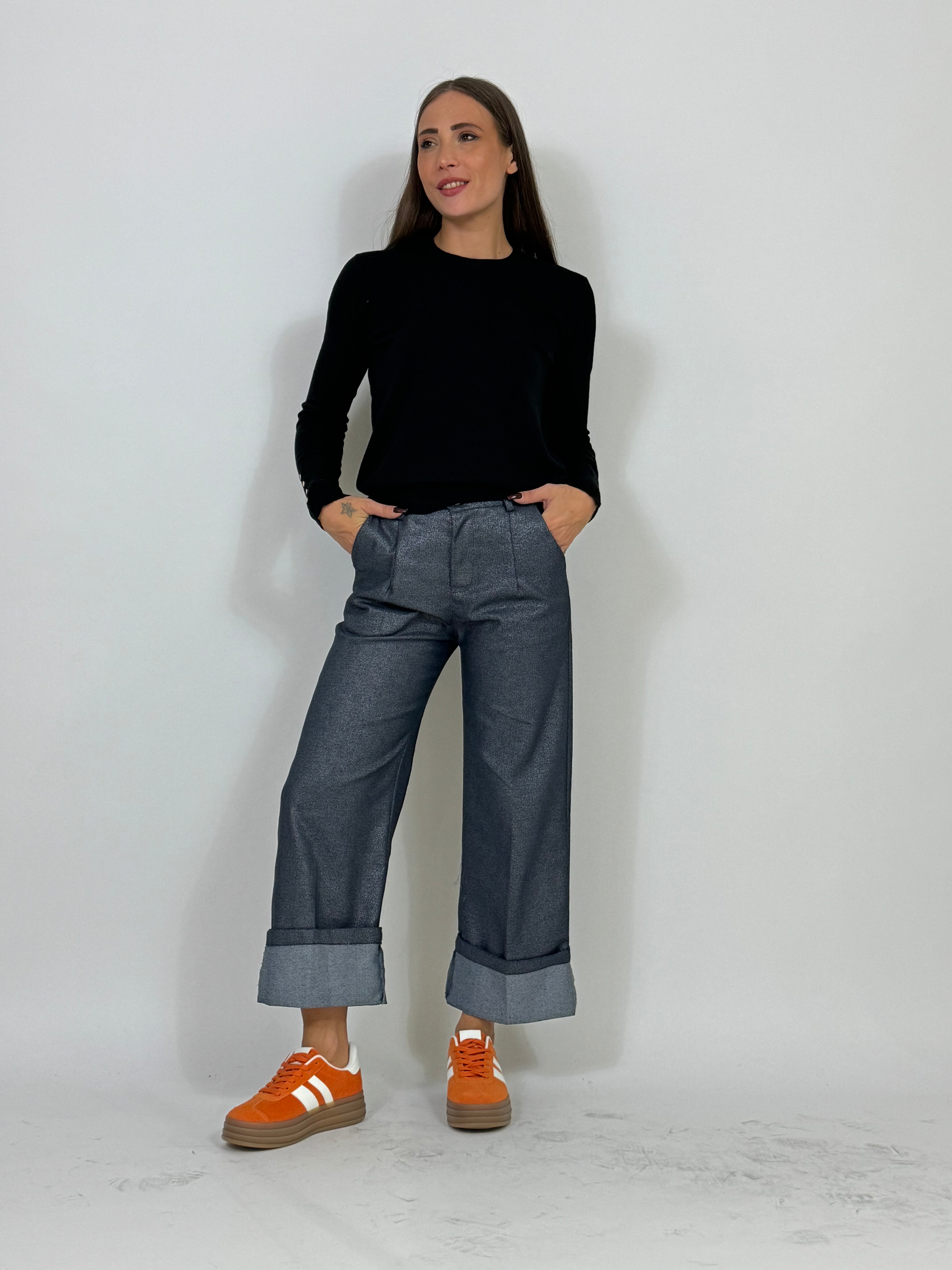 Pantalone Victoria ILMH effetto jeans spalmato con risvolto