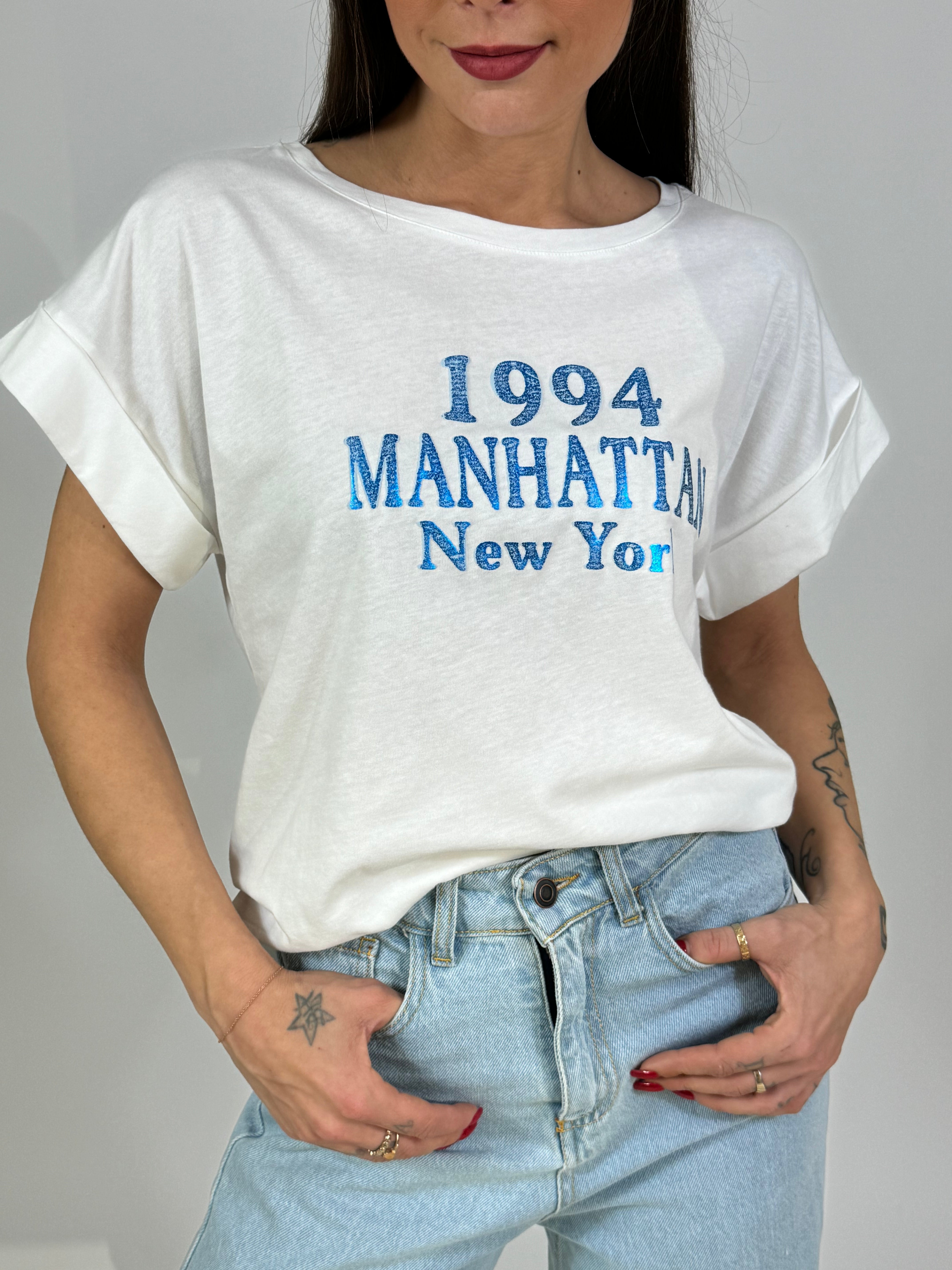 T-shirt Kikisix scritta 1994 MANHATTAN