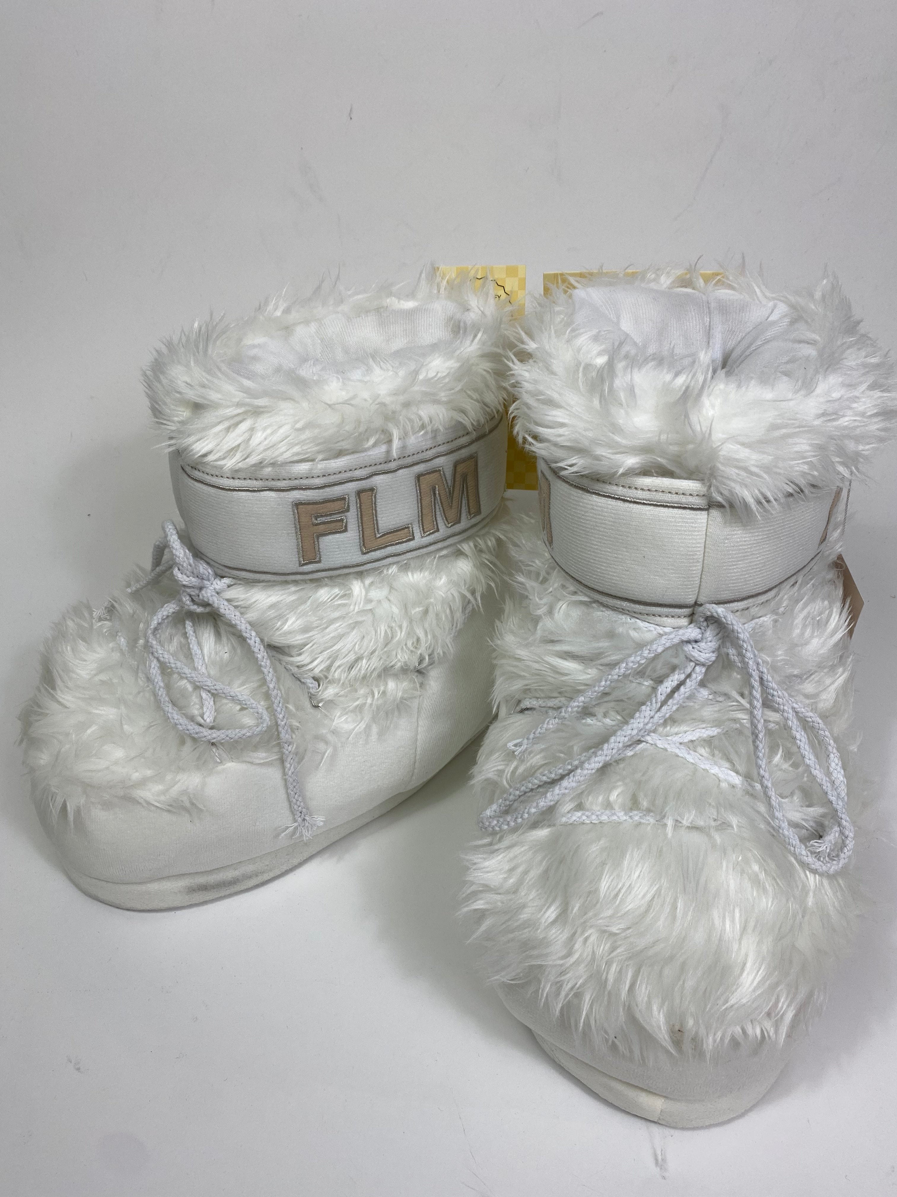 Ciabattone Flamingueo modello scarpe