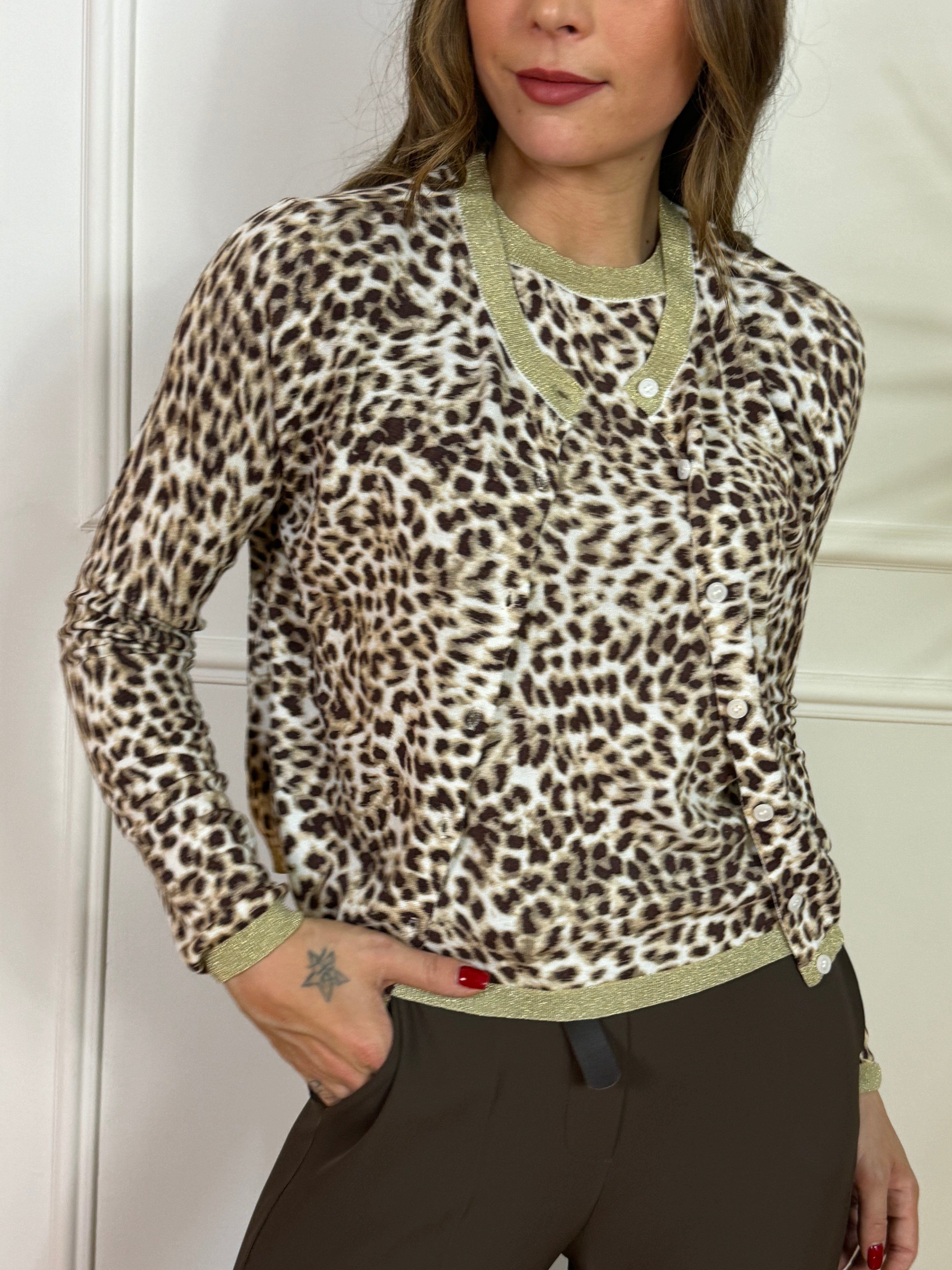 Cardigan Susy Mix leggero / Maglia con bottoncini leopardata con bordi lurex oro