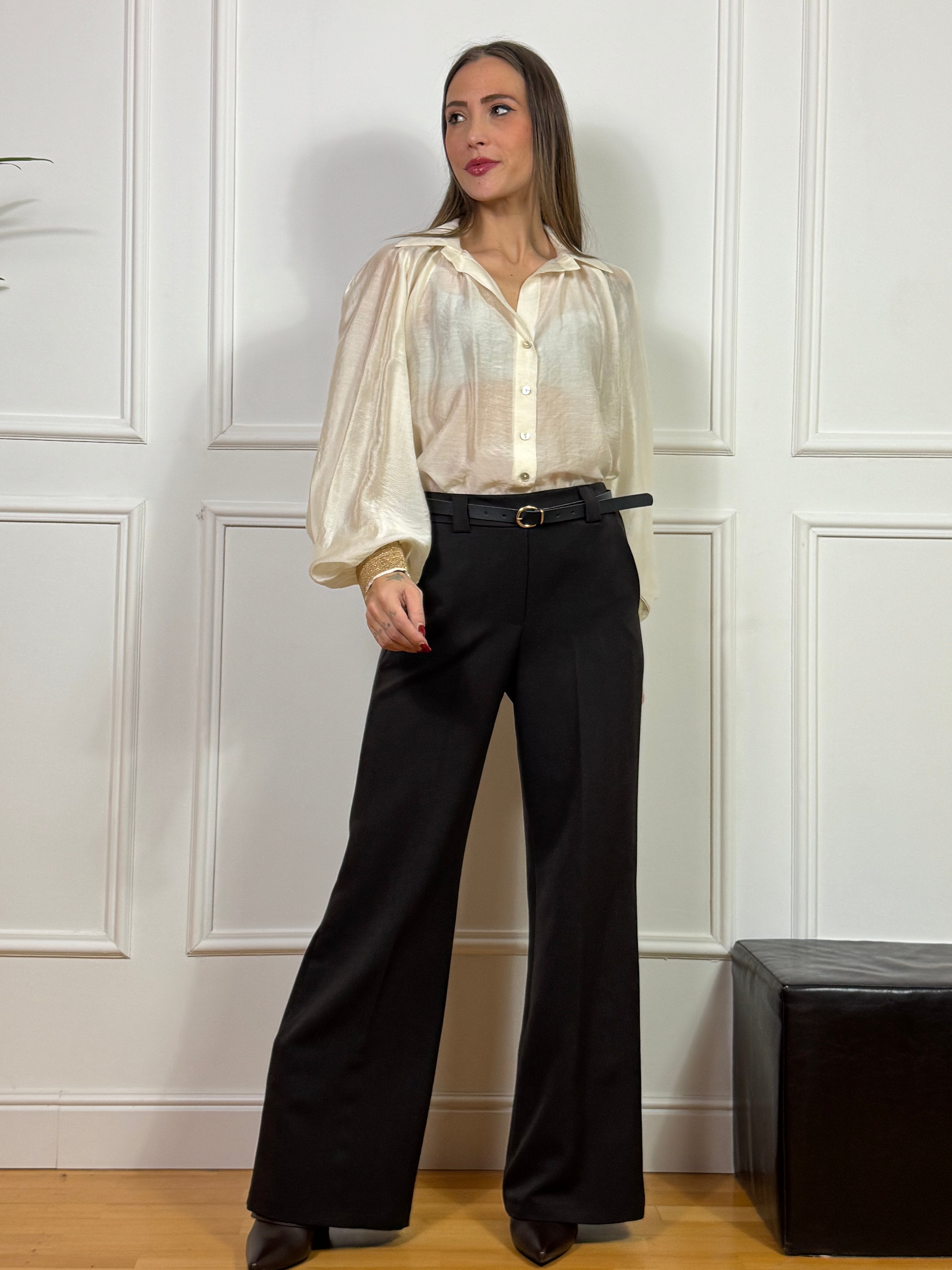 Pantalone Susy Mix wide leg in tessuto elasticizzato con cintura