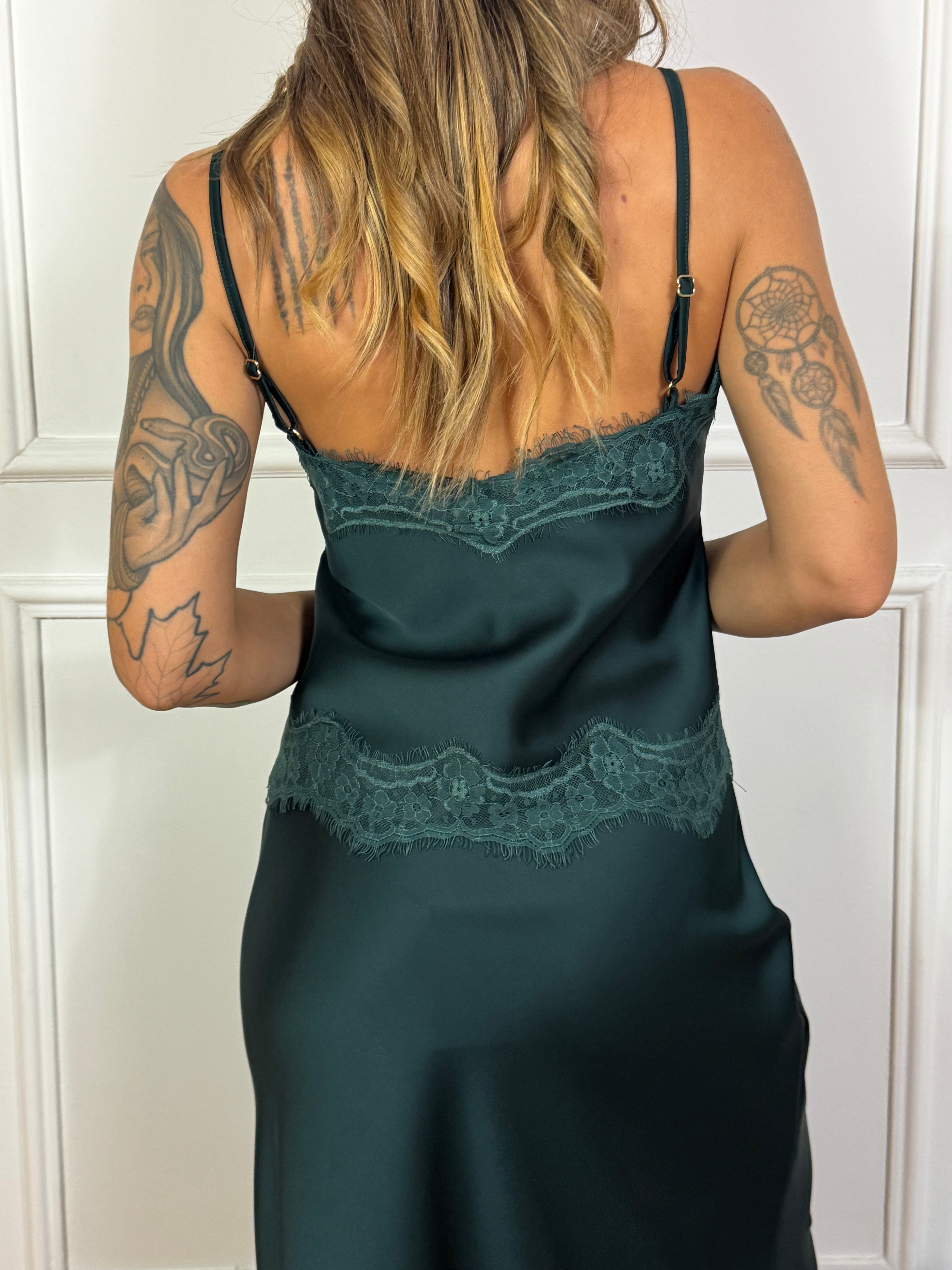 Top in raso Susy Mix con dettagli in pizzo