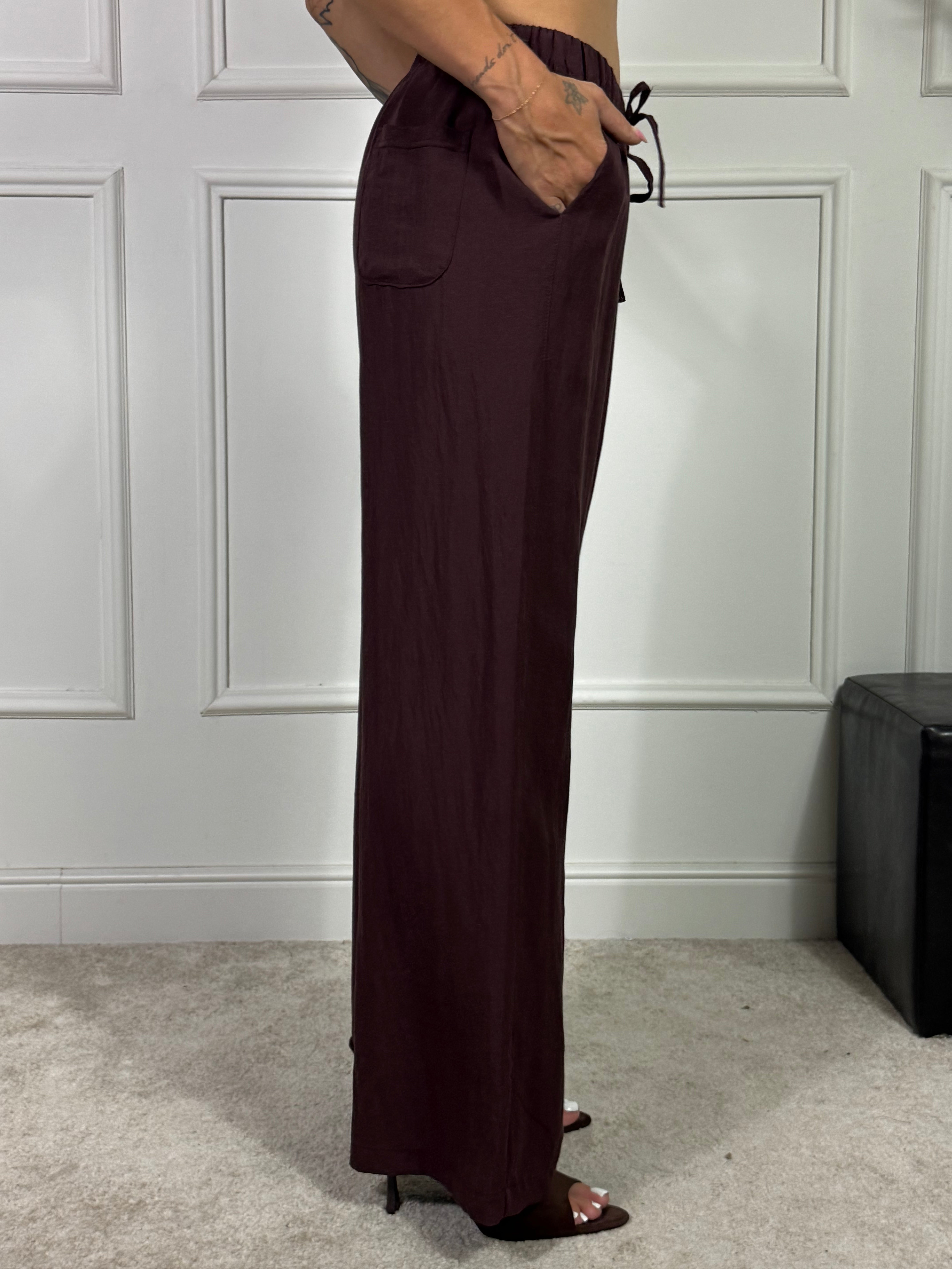 Pantalone Kikisix ampio dritto con tasche e coulisse