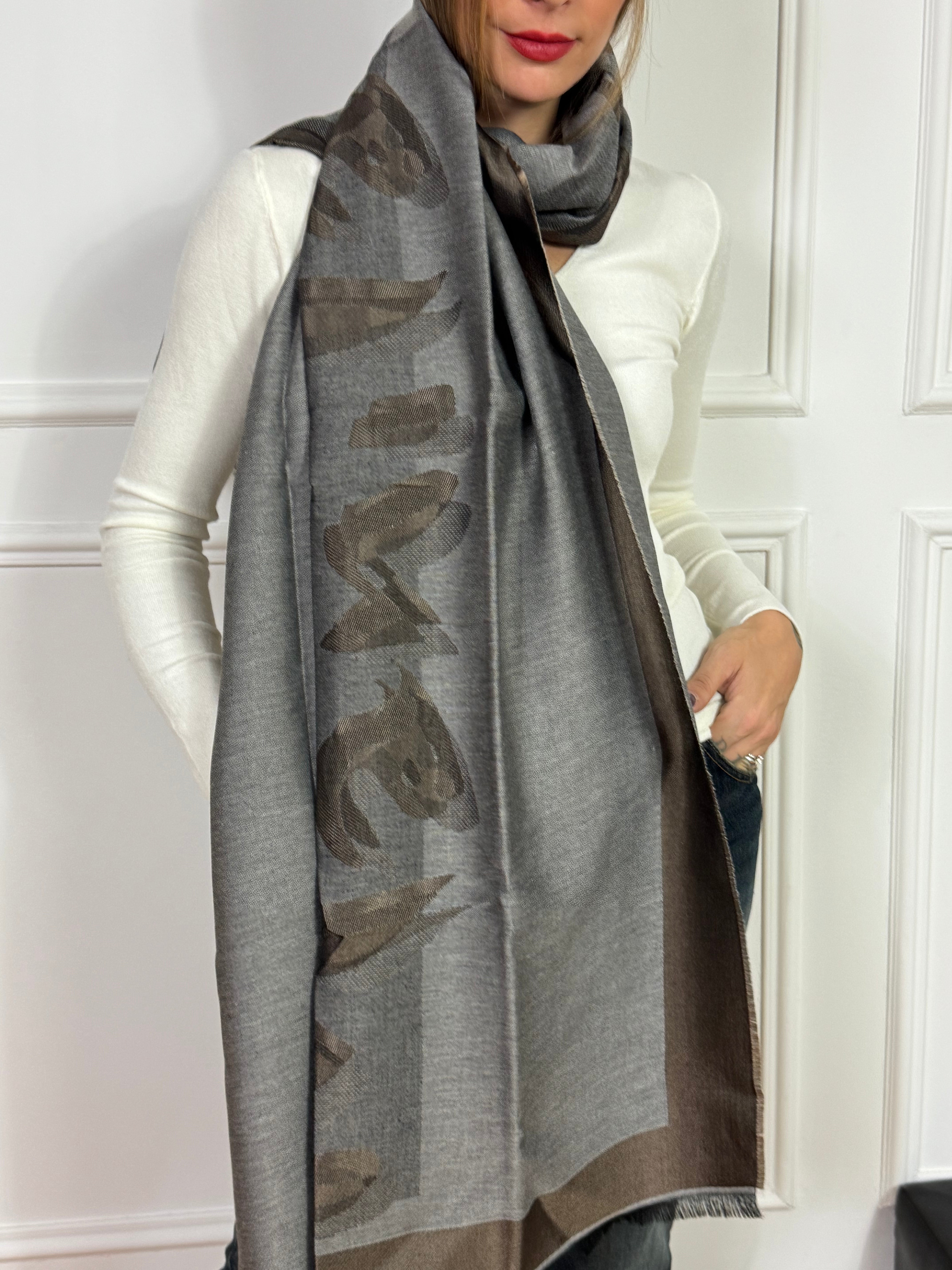 Sciarpa Manila Grace RIQUADRO LOGO