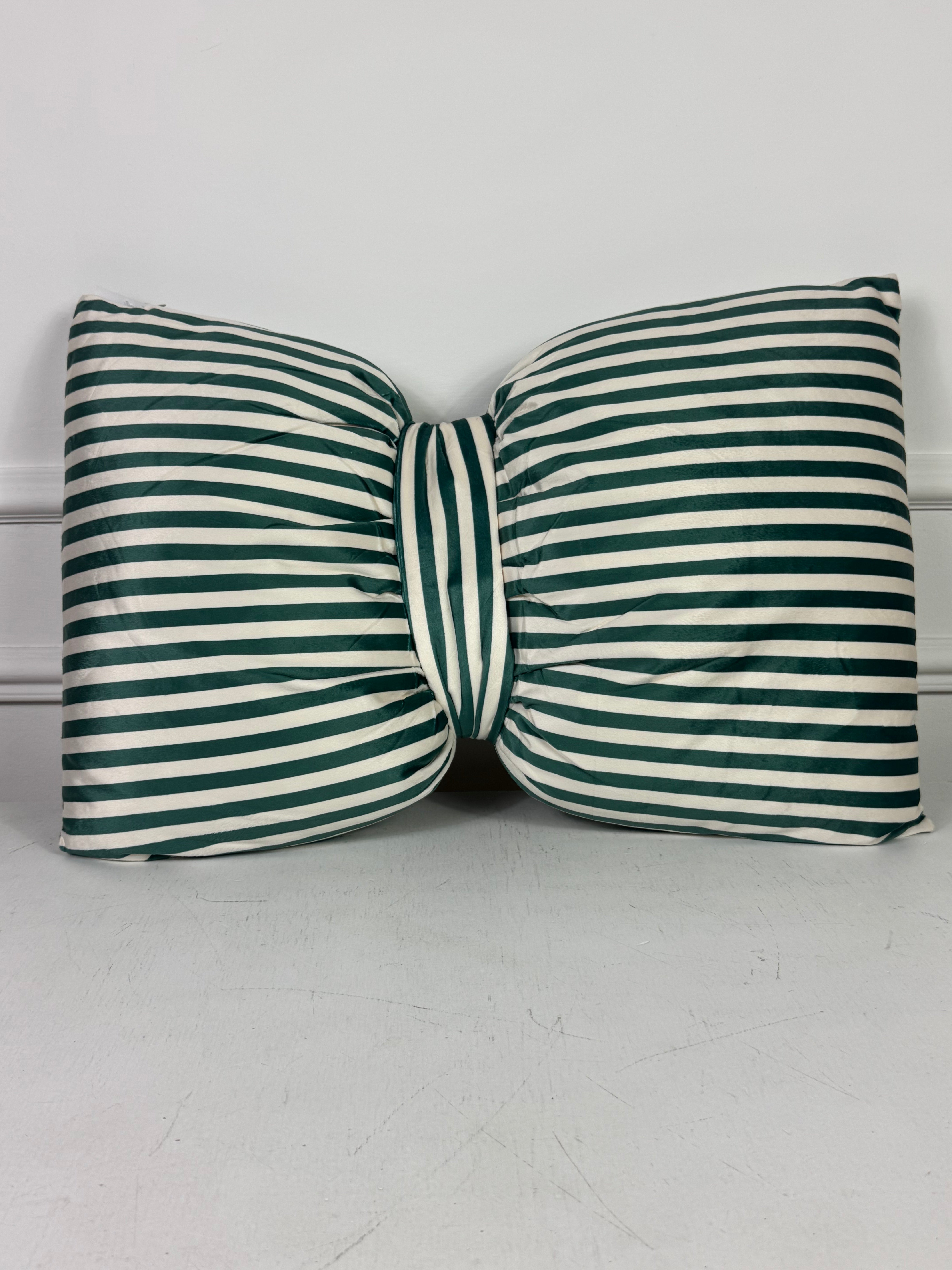 Cuscino fiocco righe