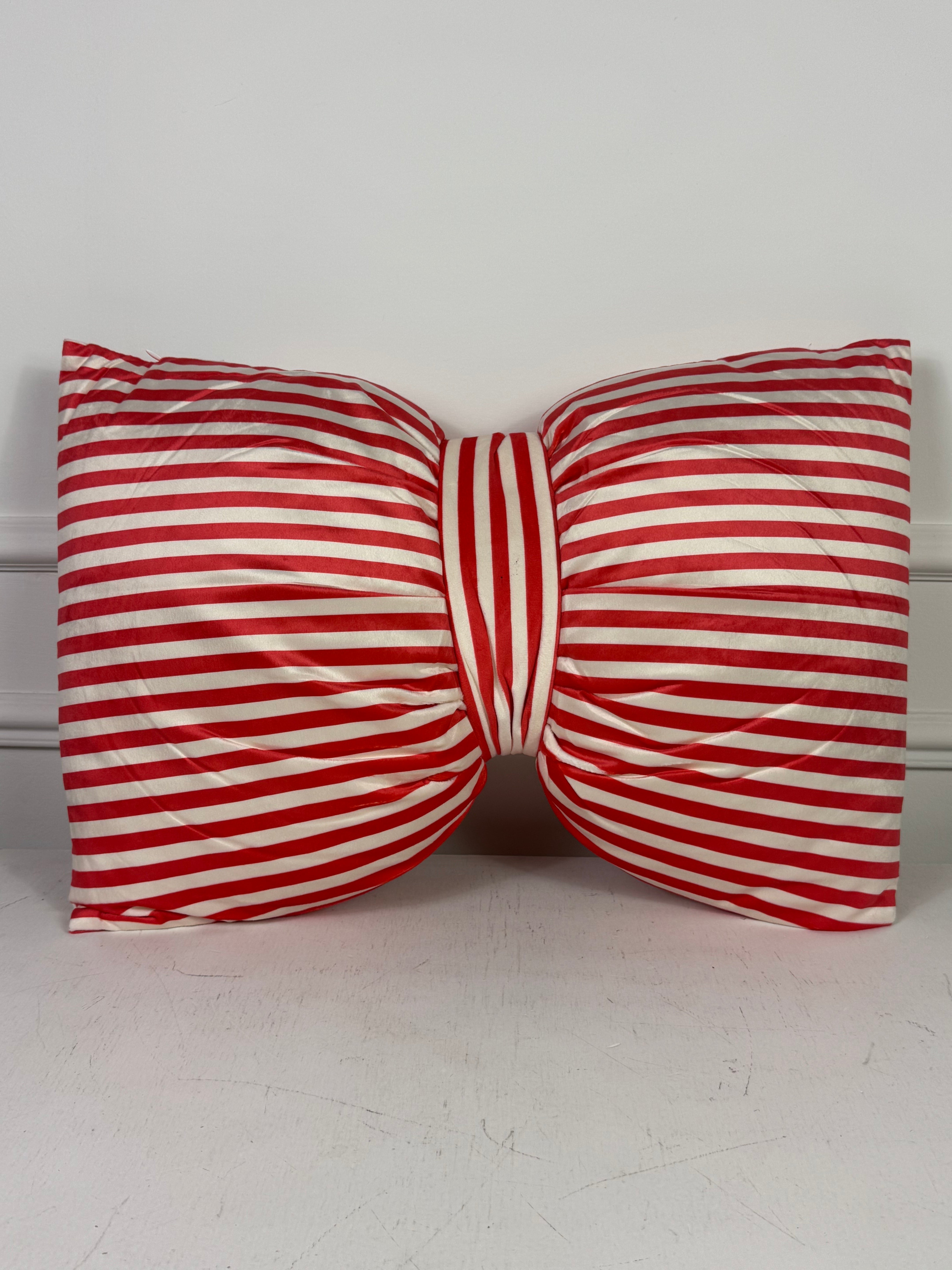 Cuscino fiocco righe