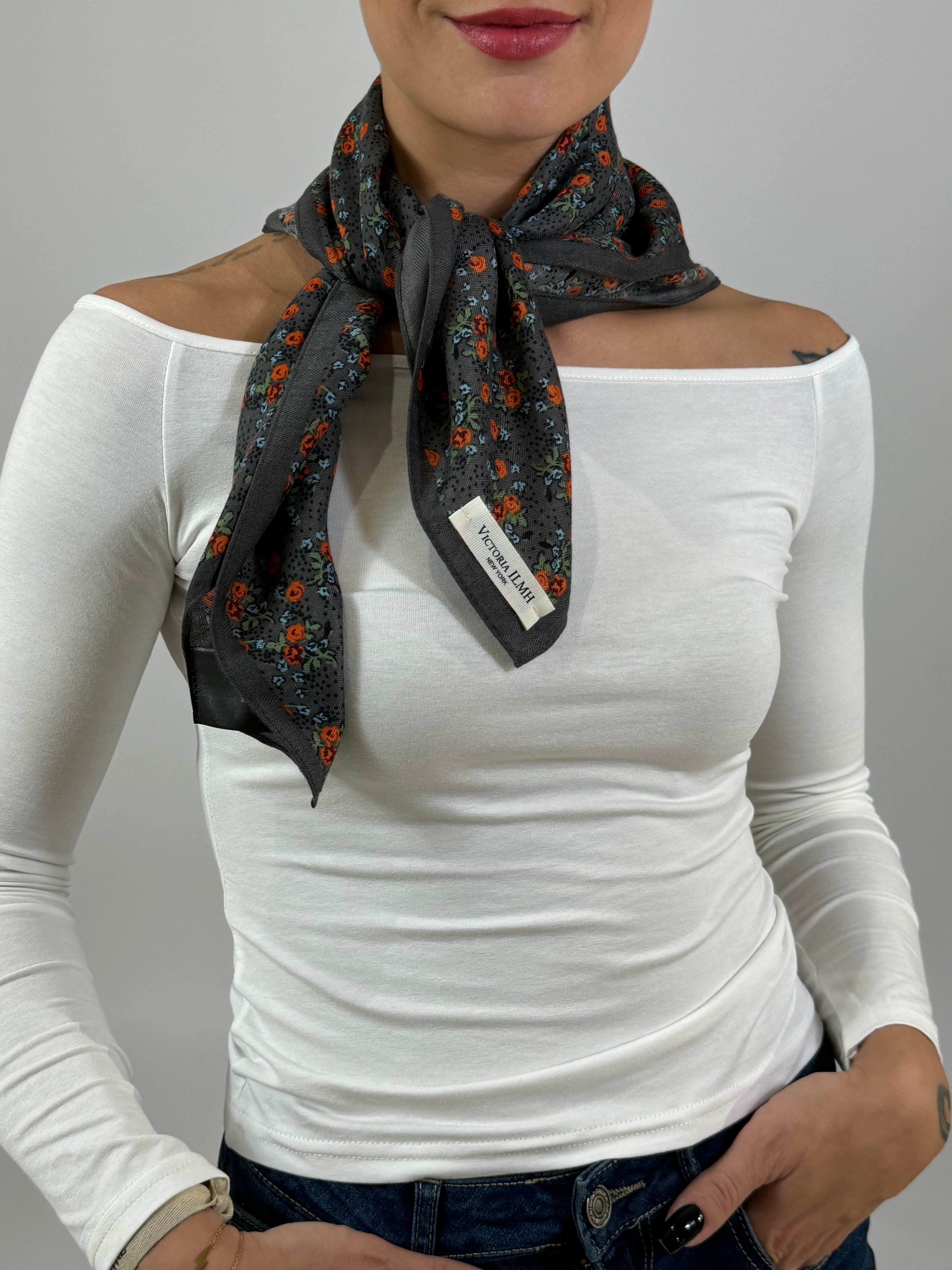 Foulard in viscosa Victoria ILMH a fazzoletto