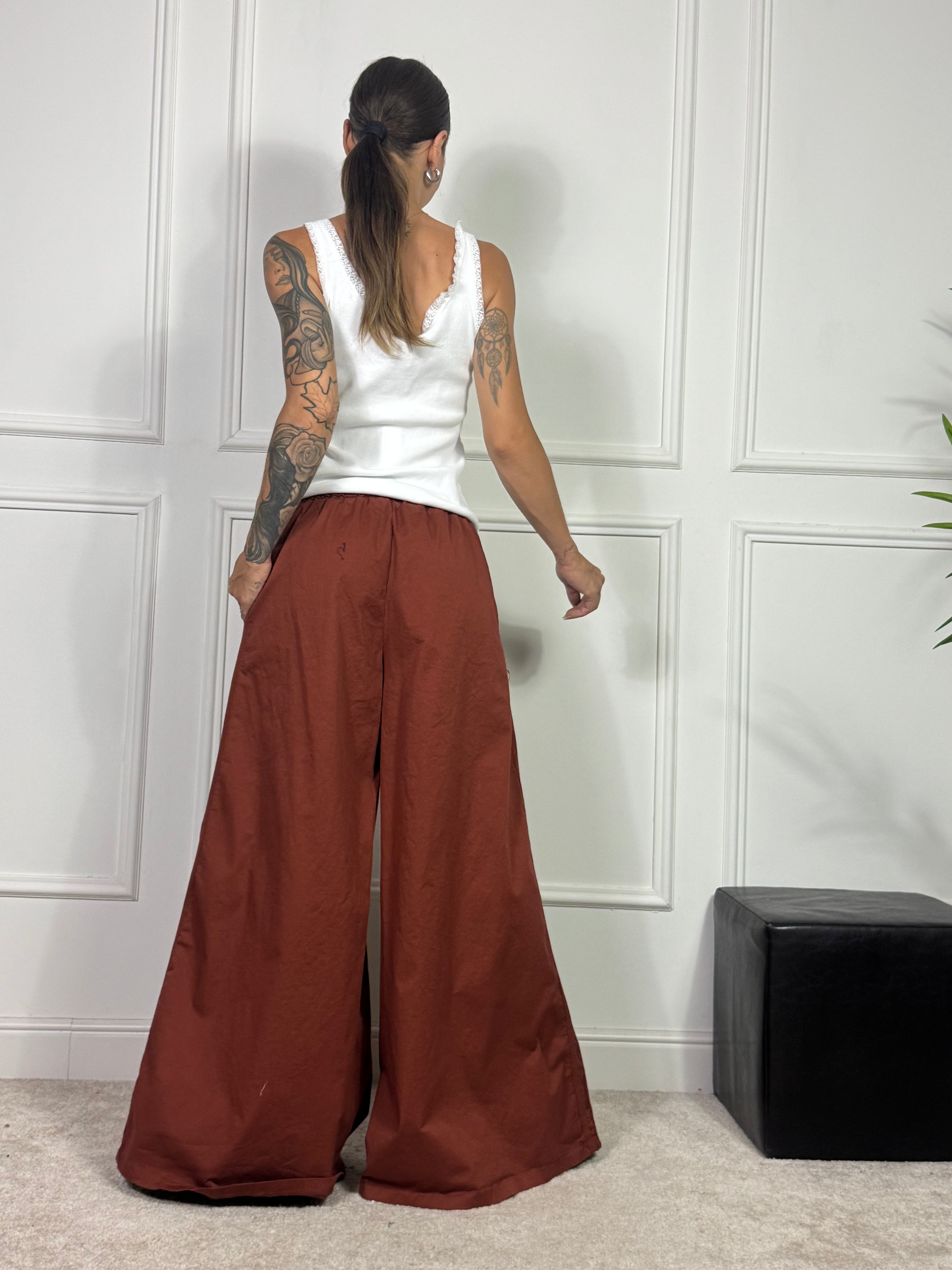 Pantalone PALAZZO Victoria ILMH BANDE PASSAMANERIA TONO SU TONO