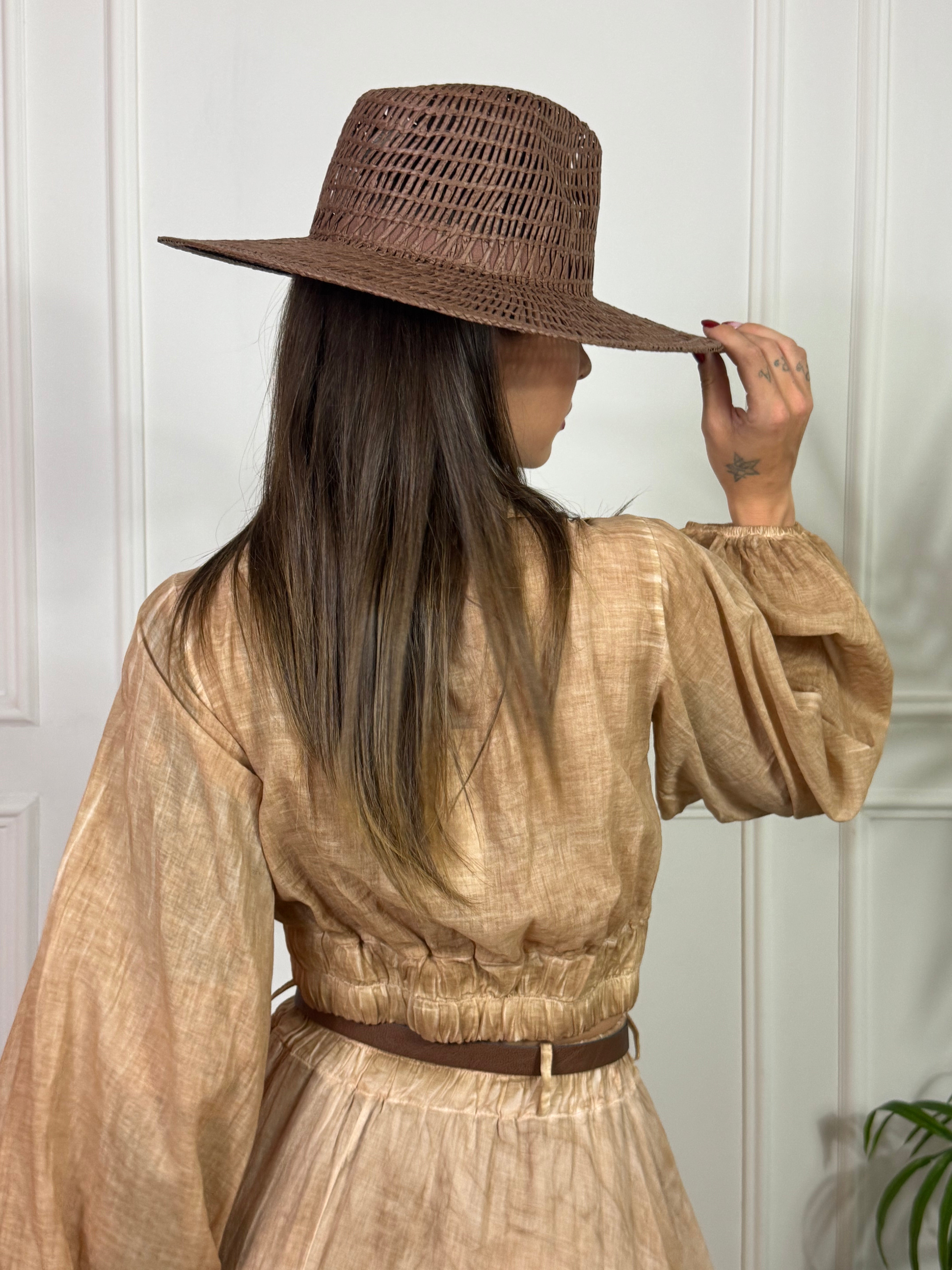 Cappello tesa larga Susy Mix lavorazione traforata