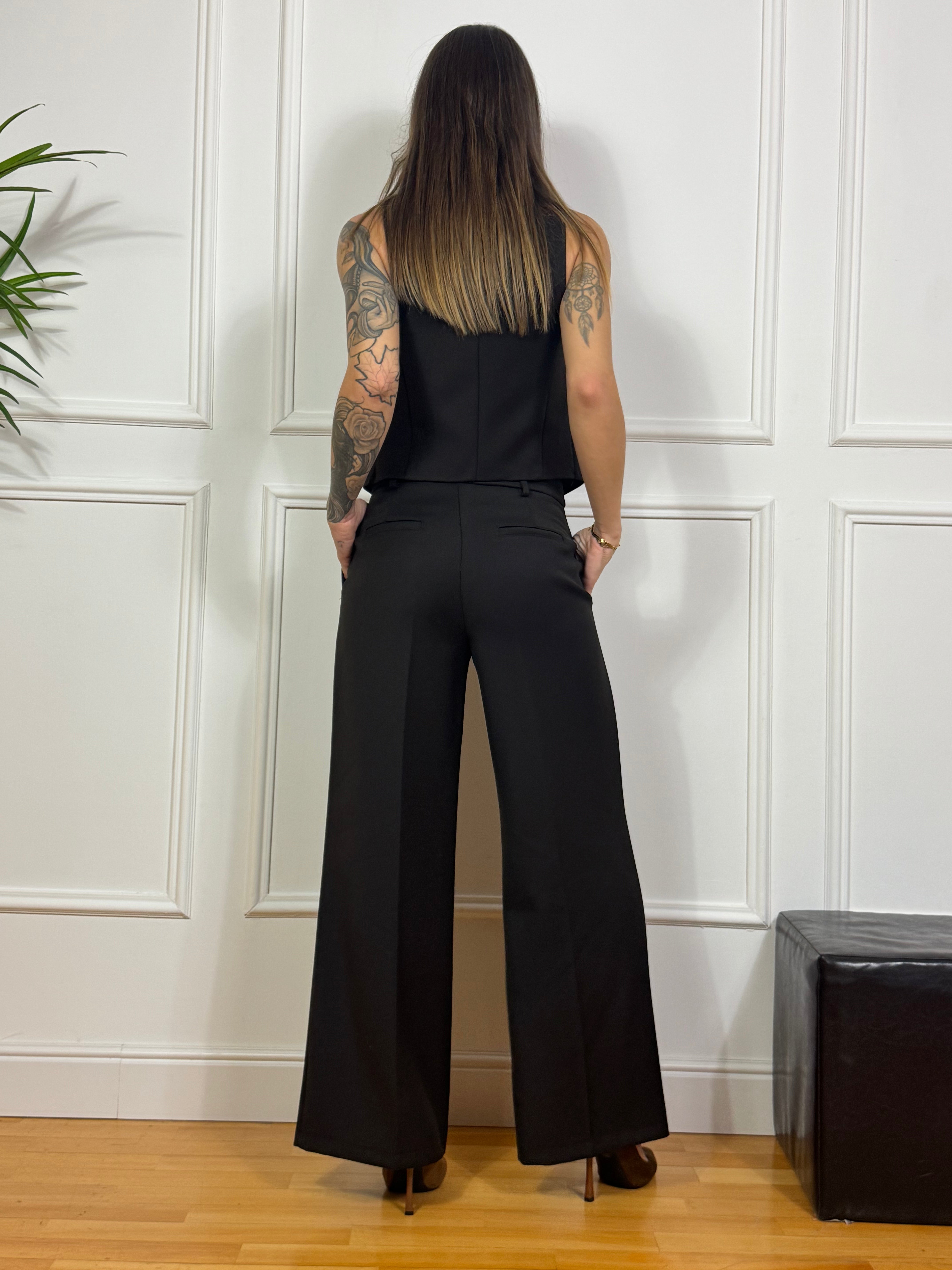 Pantalone Tensione In ampio con bottone