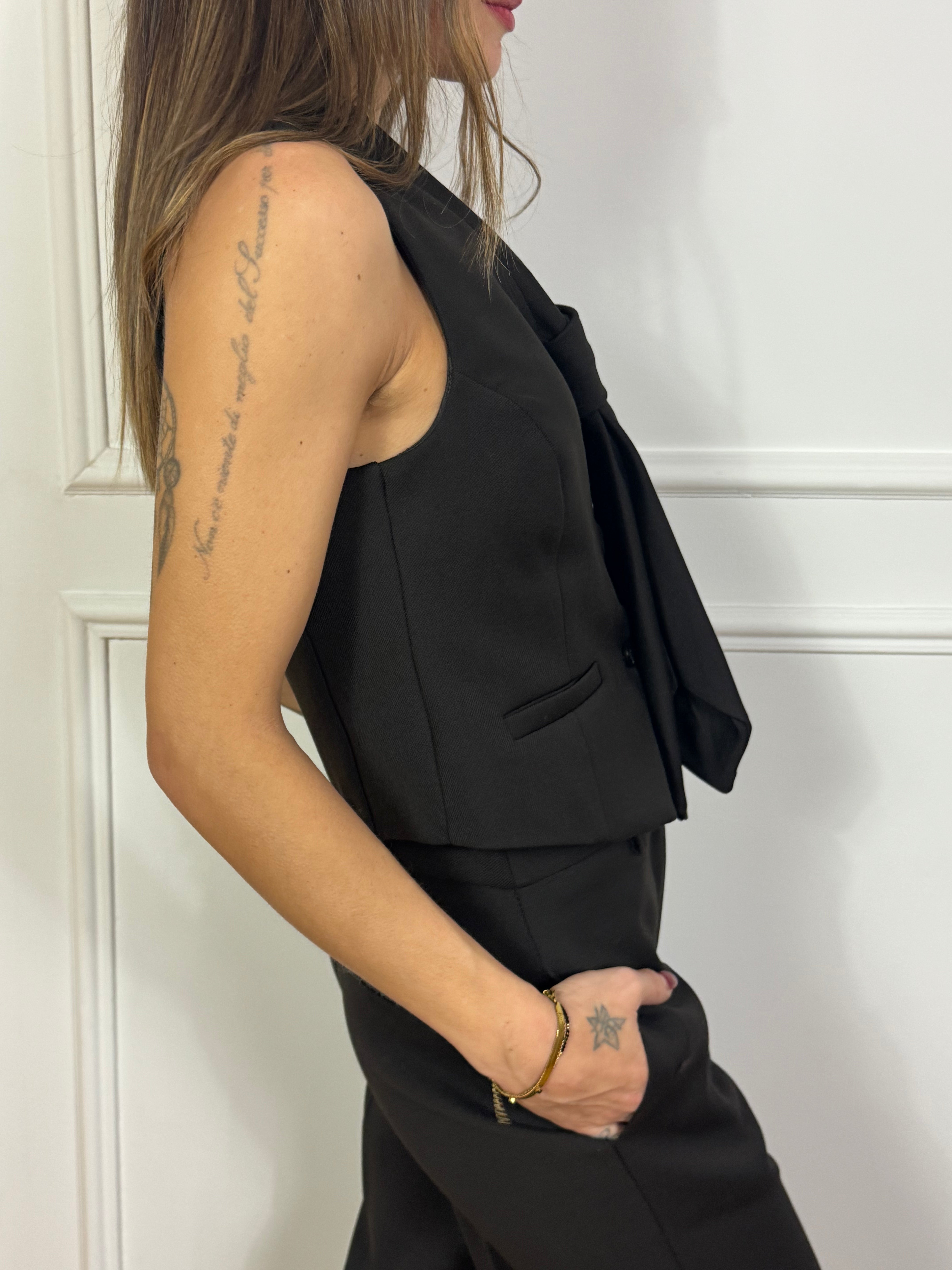 Gilet con cravatta Tensione In