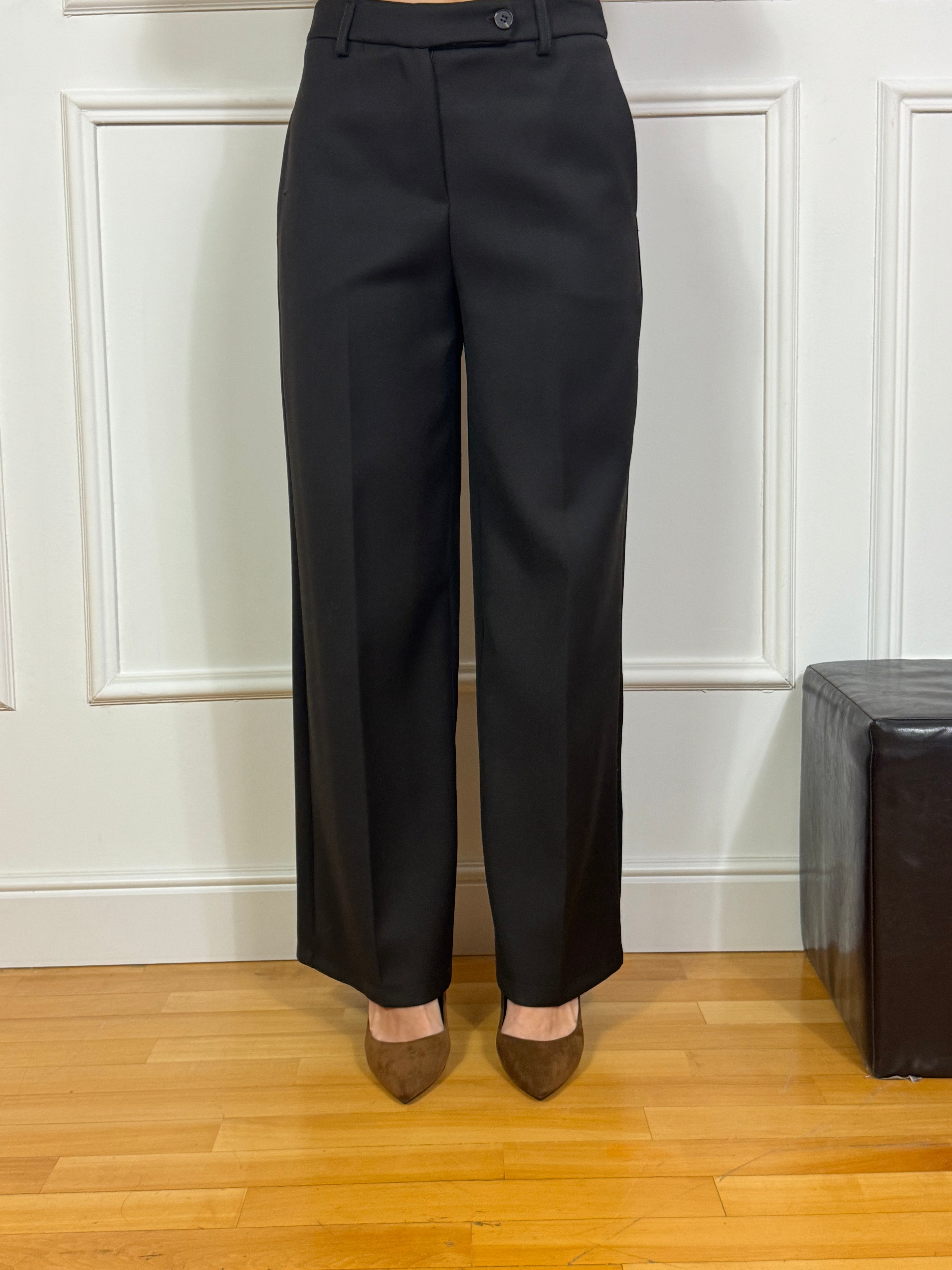 Pantalone Tensione In ampio con bottone