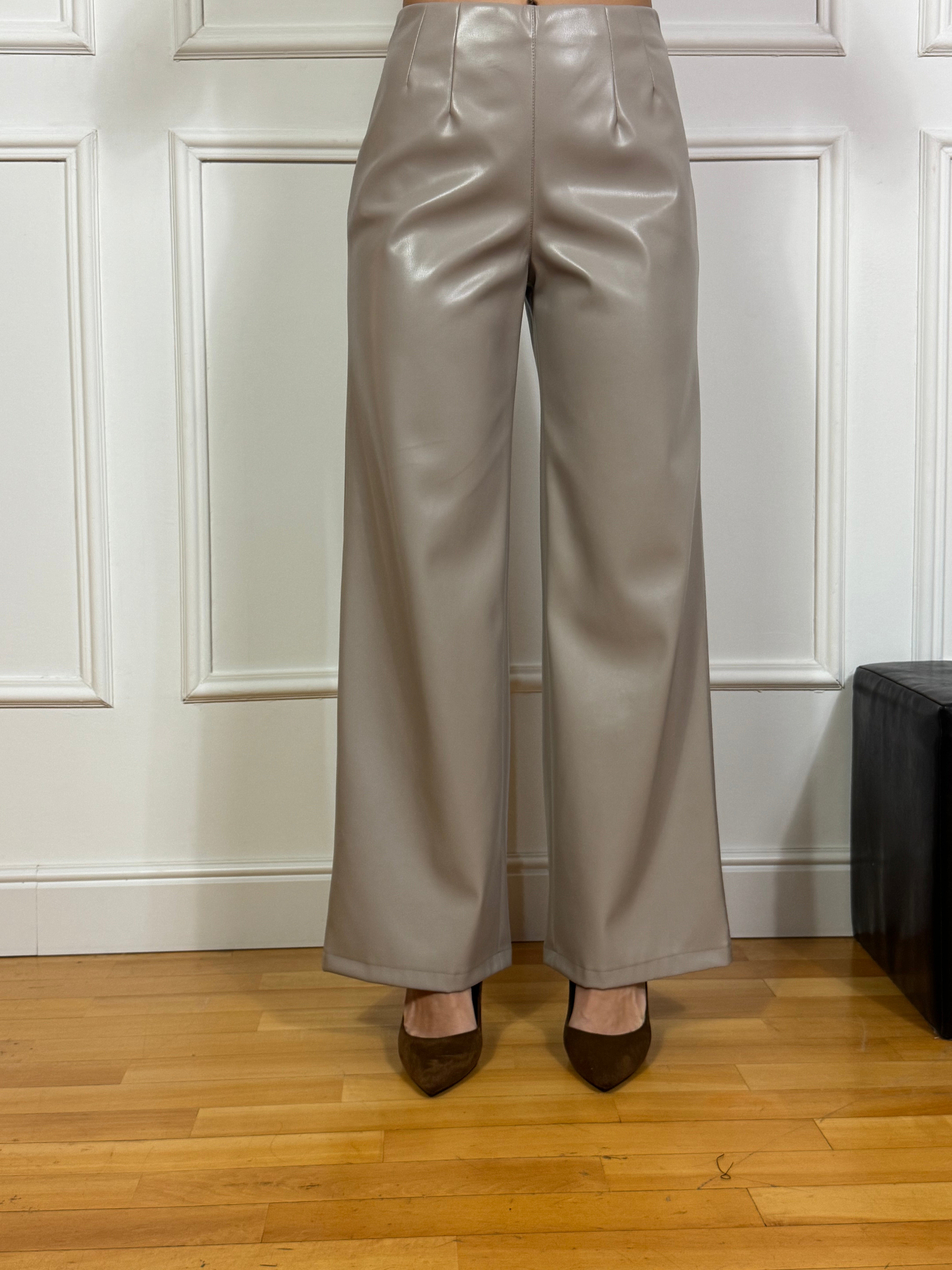 Pantalone in ecopelle WIDE LEG Tensione In LISCIO IN VITA