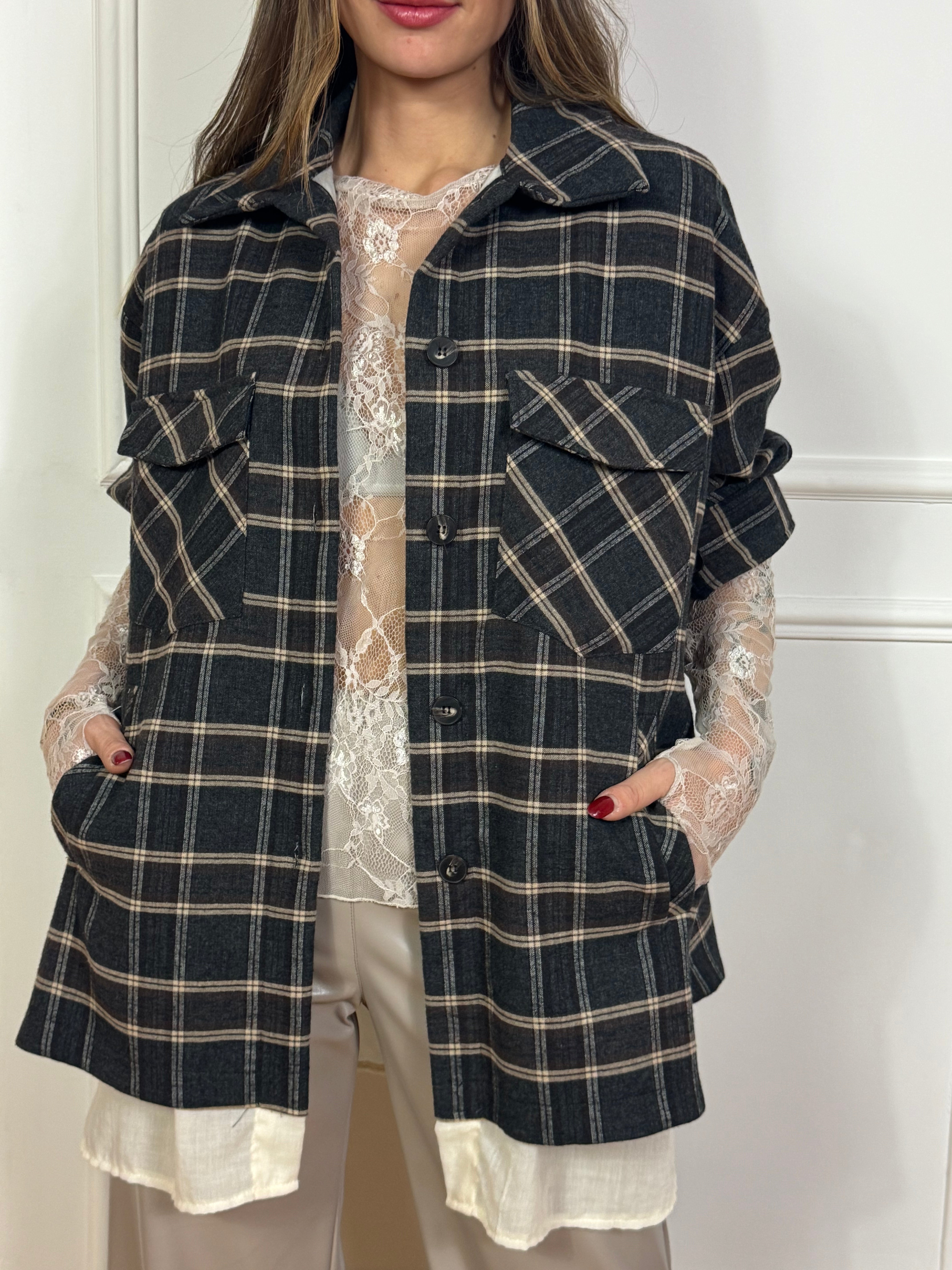 Camicia oversize Tensione In scozzese con tasche