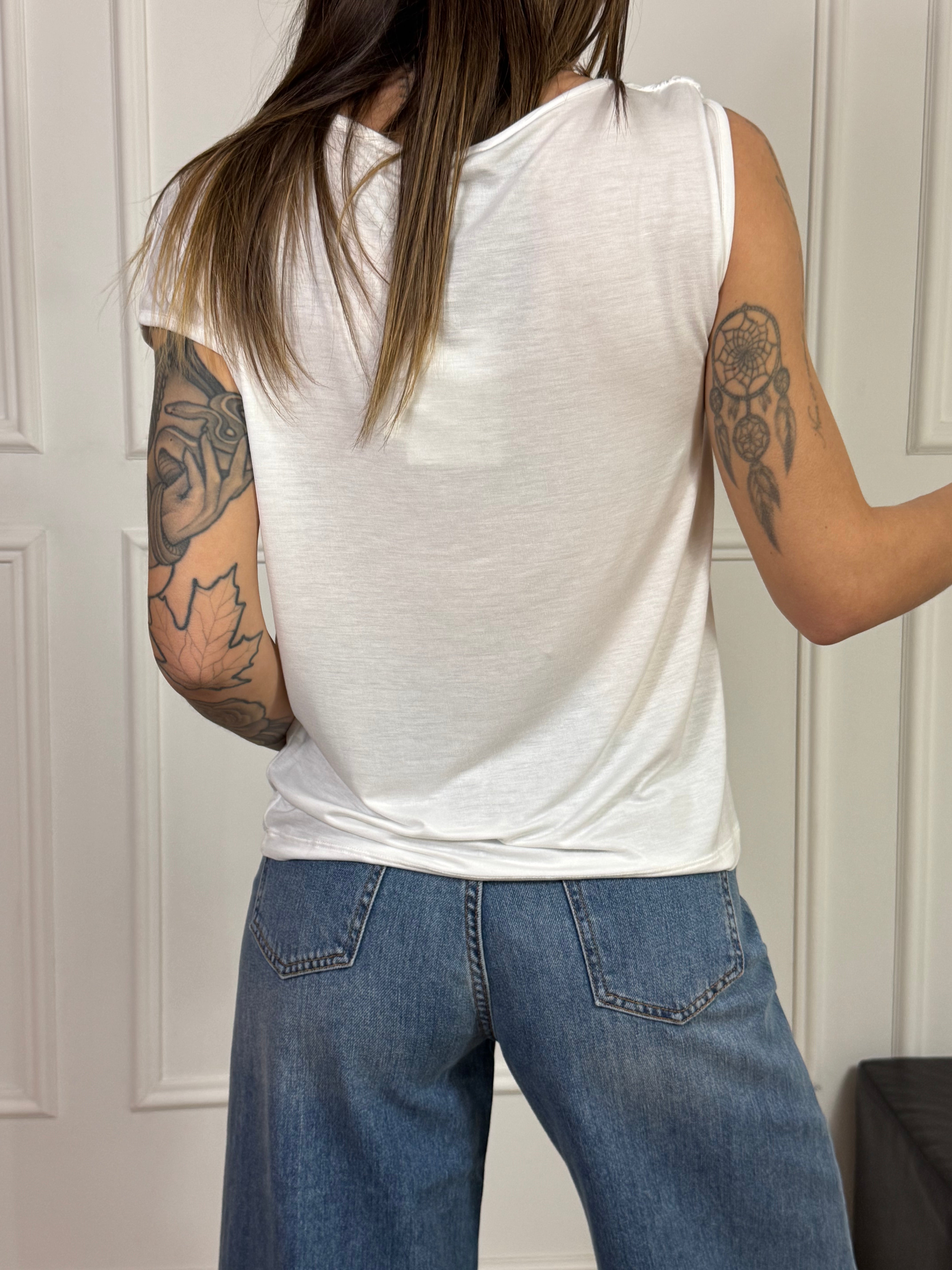 T-SHIRT CON NODO Manila Grace