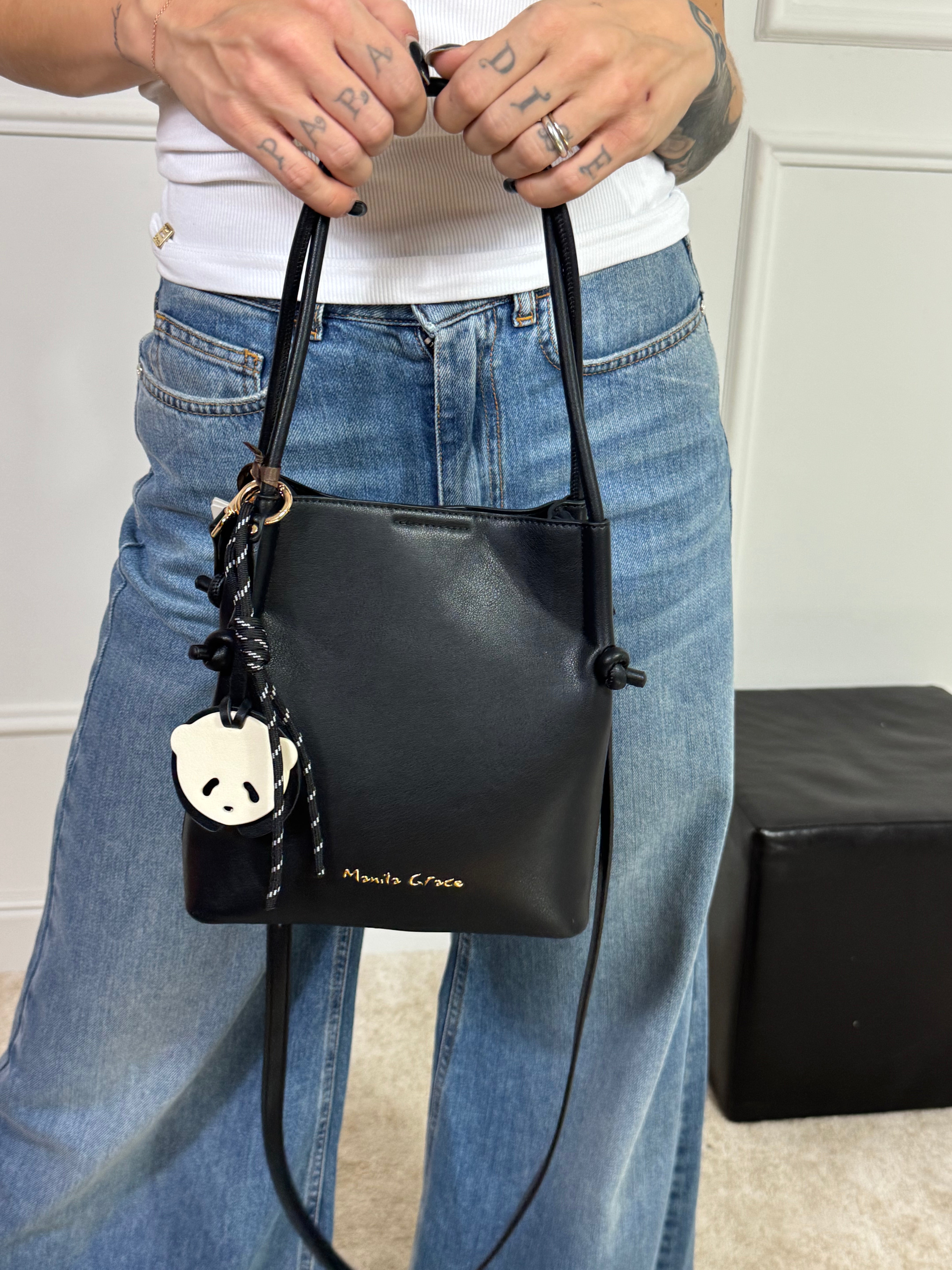 Borsa Manila Grace TOTE BAG PICCOLA ECOPELLE LISCIA CHARM PANDA - ART. B806EU