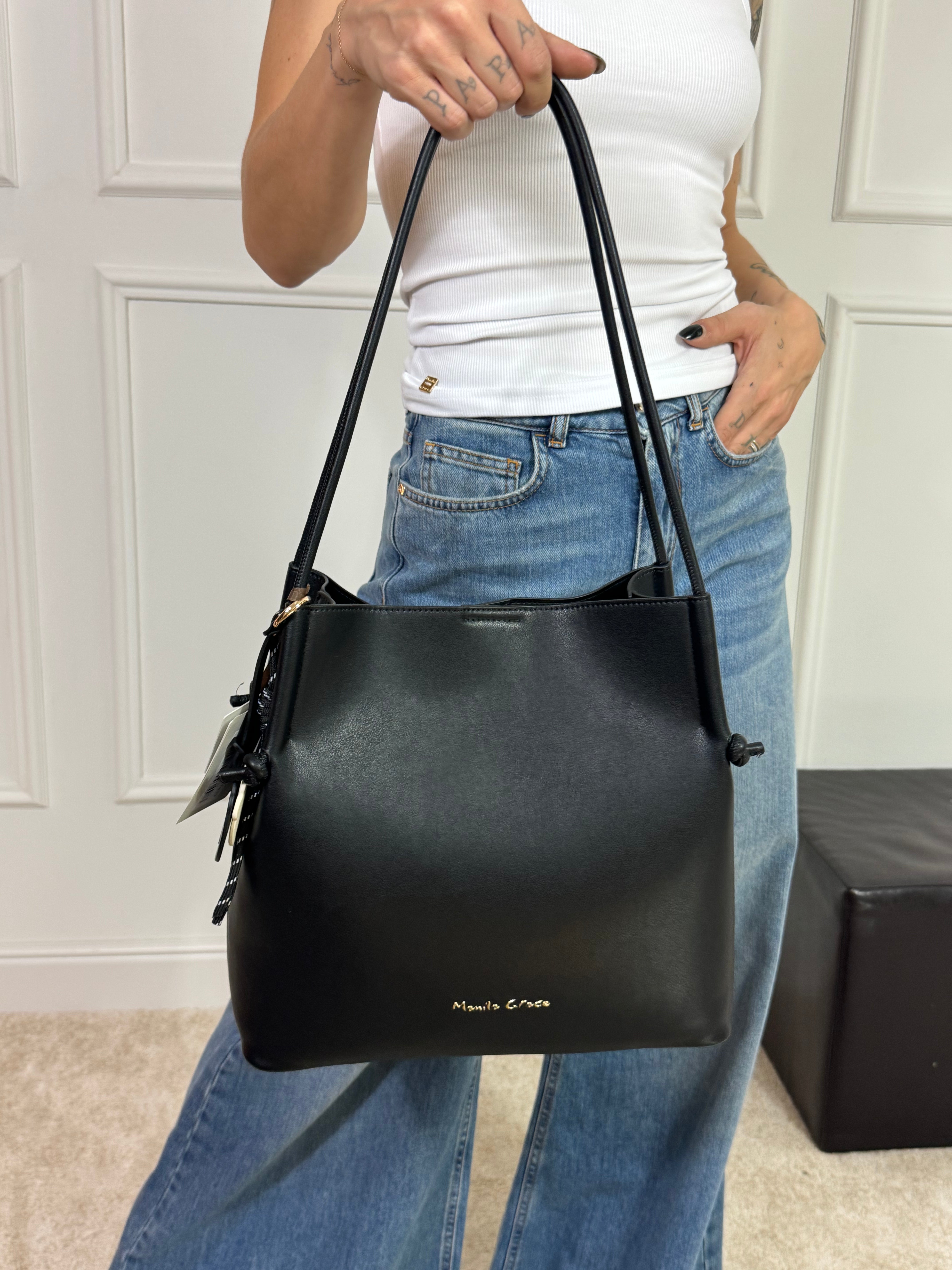 Borsa Manila Grace TOTE BAG ECOPELLE LISCIA CHARM PANDA - ART. B805EU