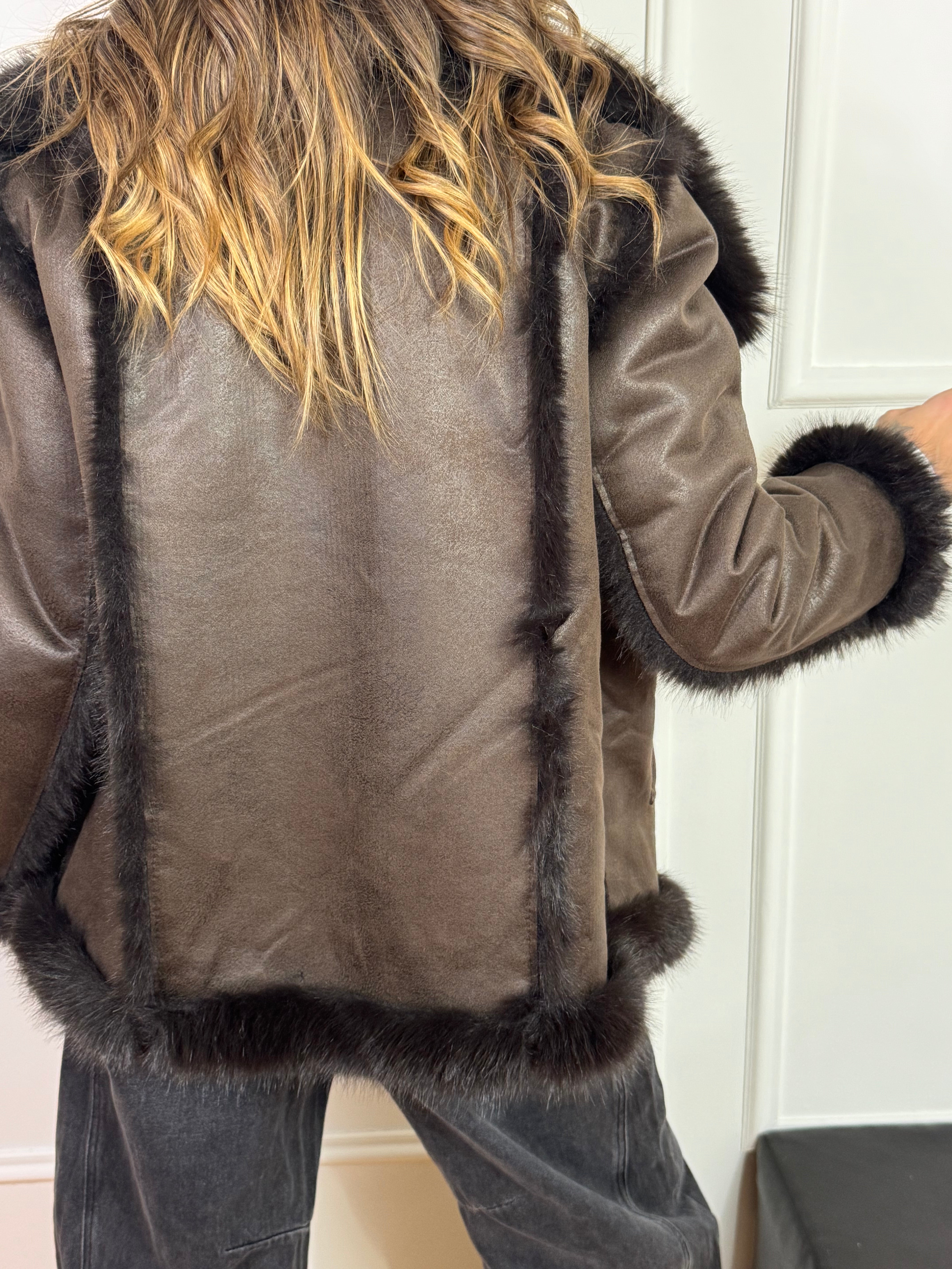 Giacca cappotto corto doppiopetto SUSY MIX REVERSIBILE ECOMONTONE - ECOPELLICCIA