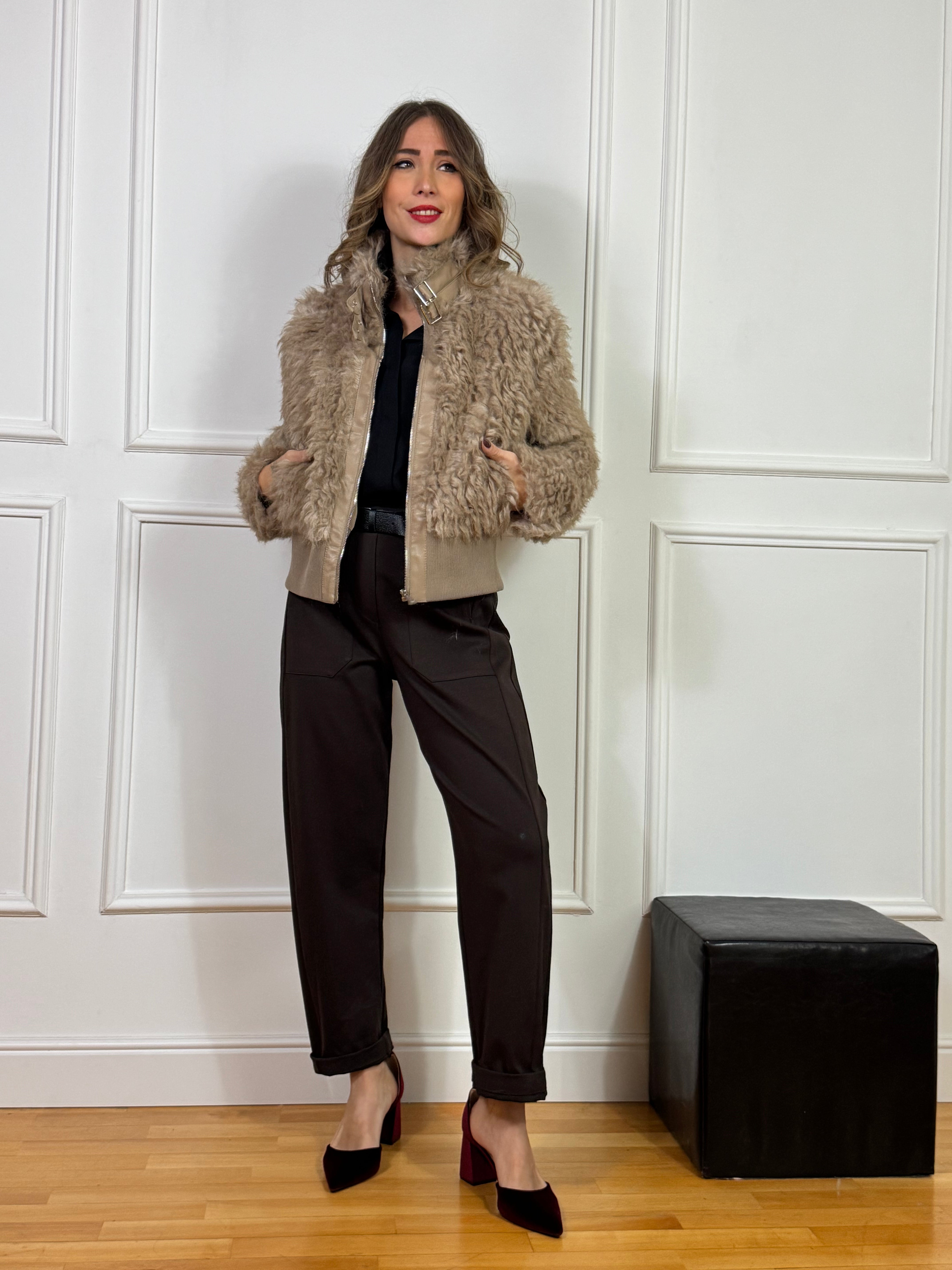 Giacca ecopelliccia bomber Mongolia Susy Mix con dettagli in ecopelle