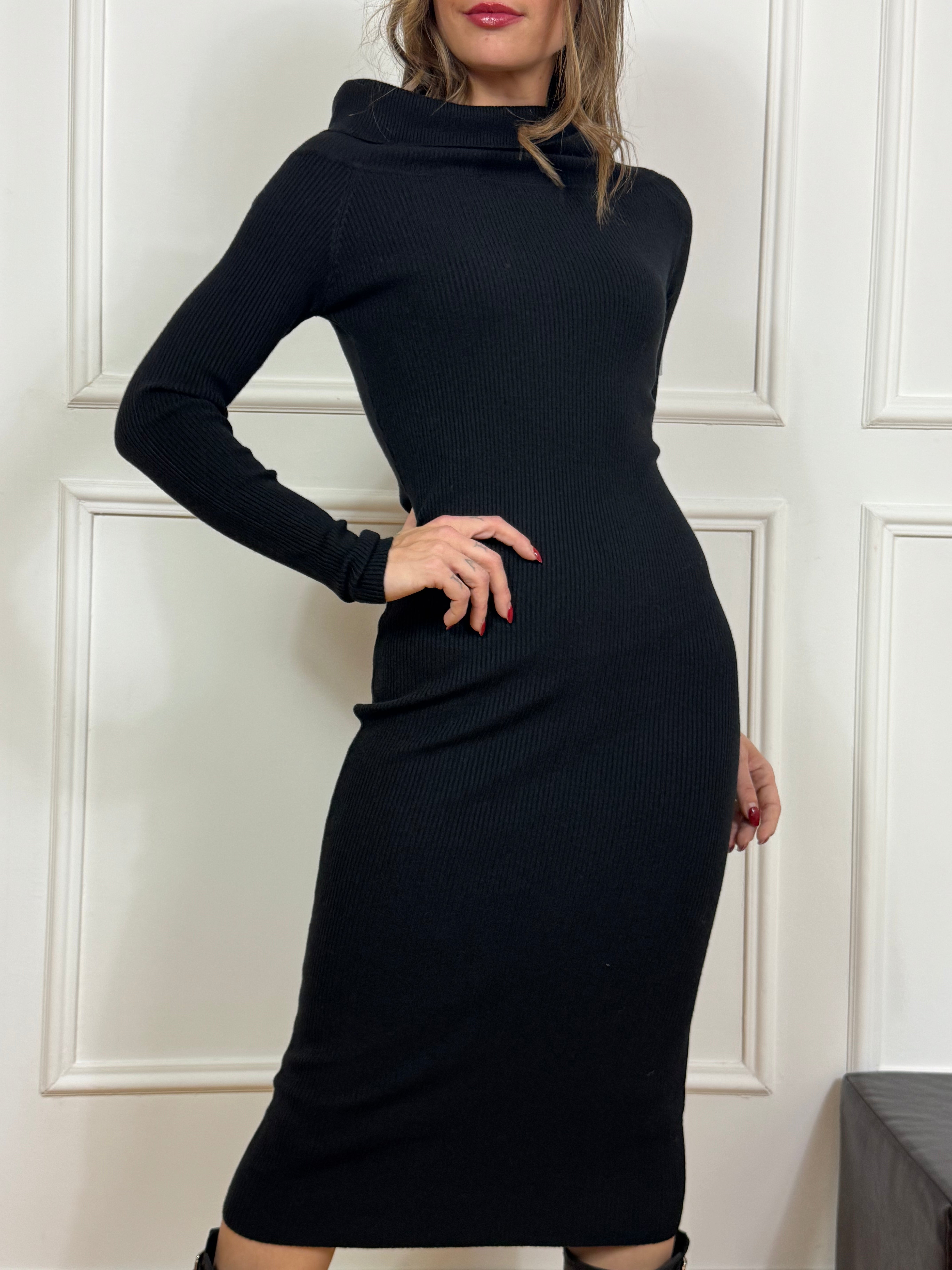 Abito in maglina MIDI Kikisix COSTINA CANNETTATO SCOLLO SHIFFER