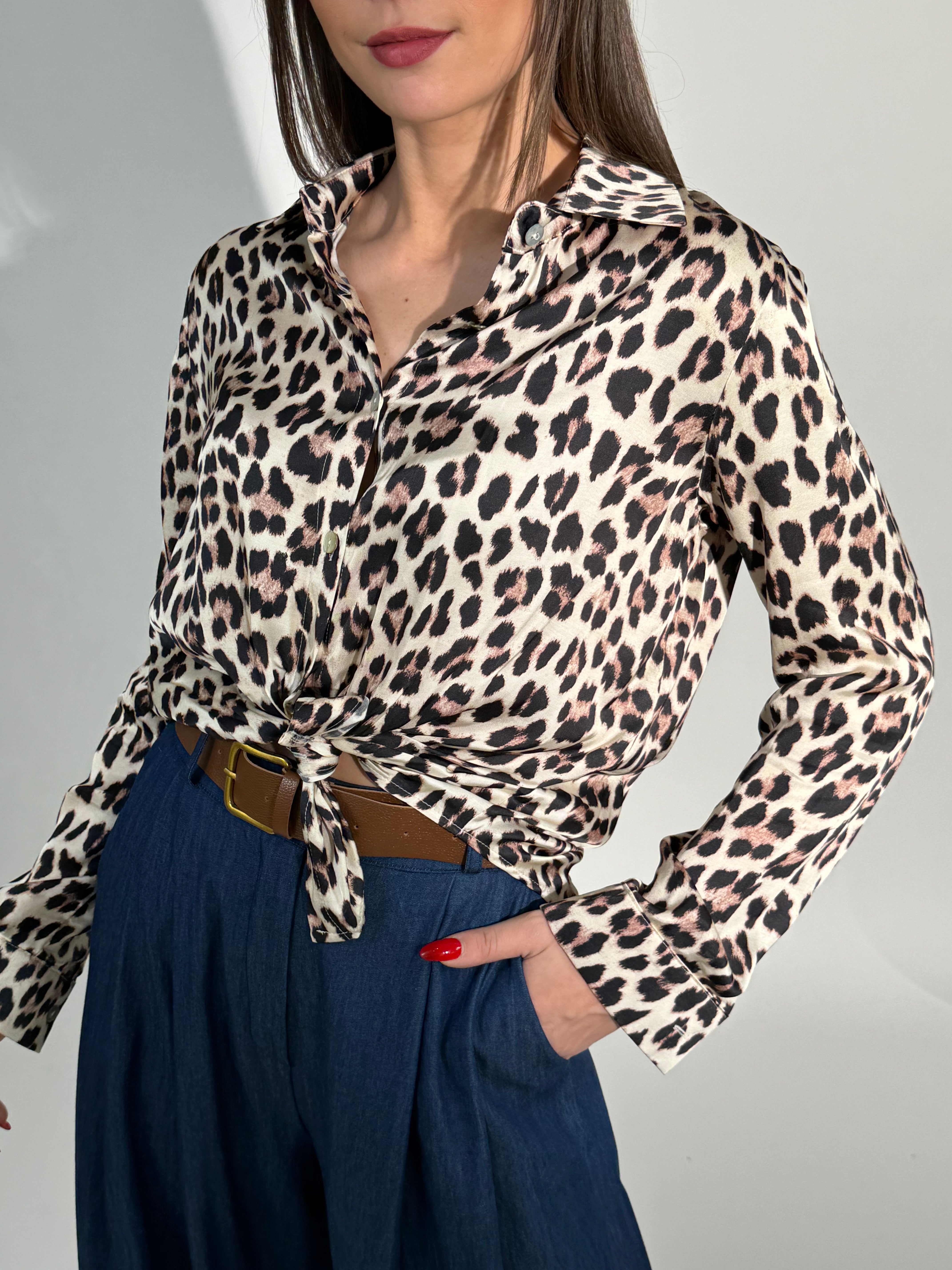 Camicia in raso Susy Mix fantasia leopardata