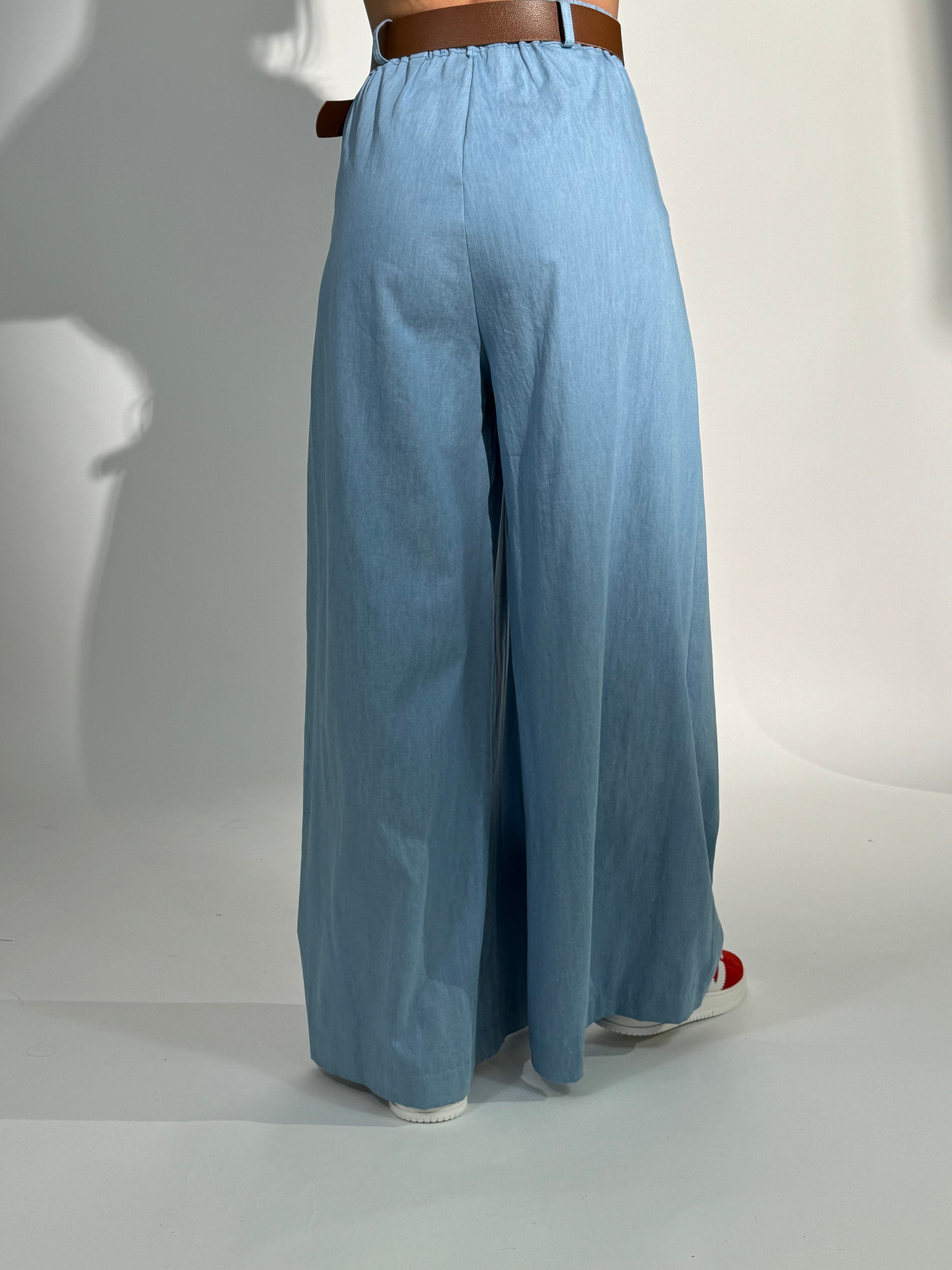 Pantalone a palazzo Susy Mix in jeans chambray con cintura