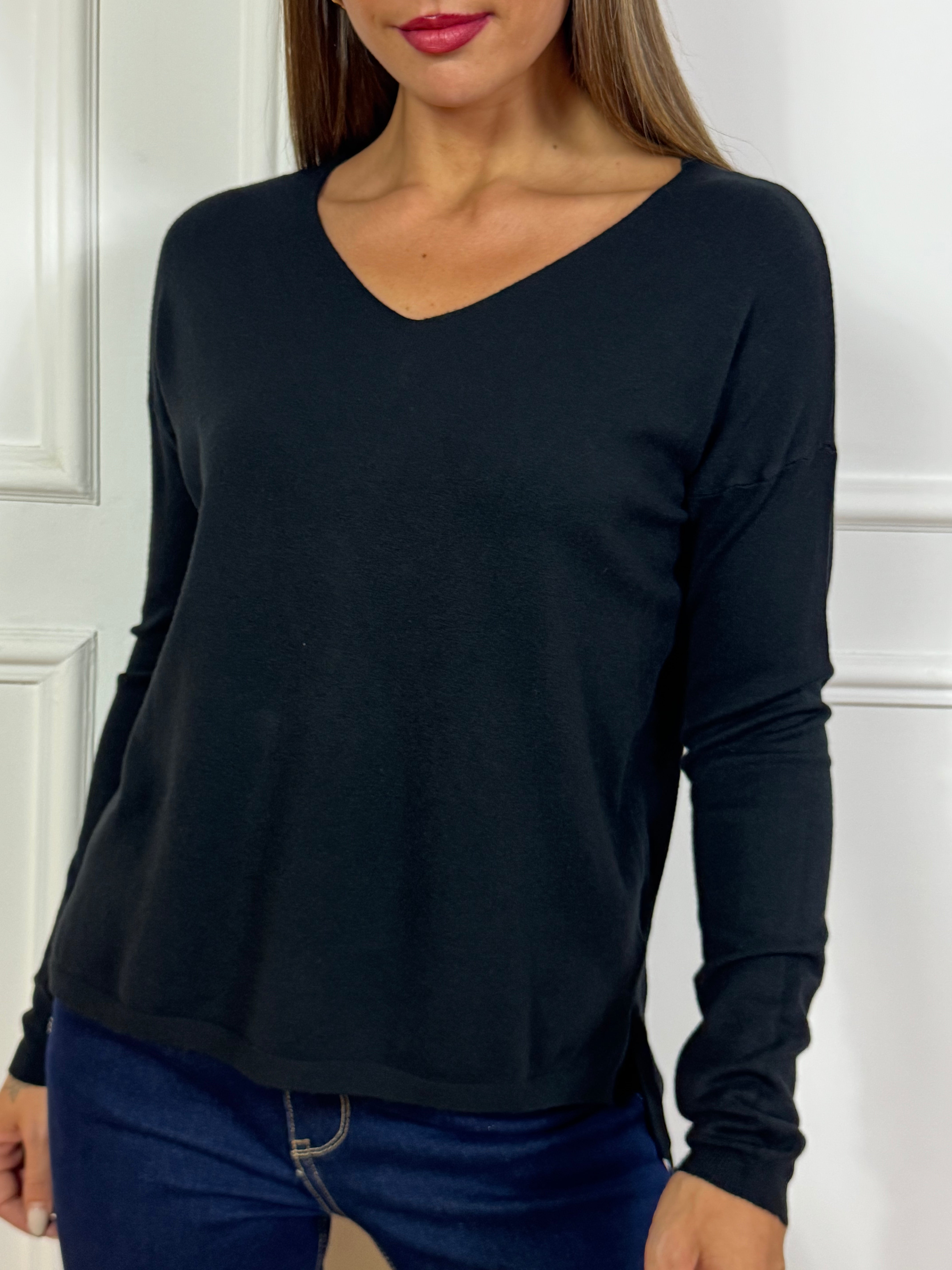 MAGLIA COMODA Victoria ILMH LISCIA scollo V