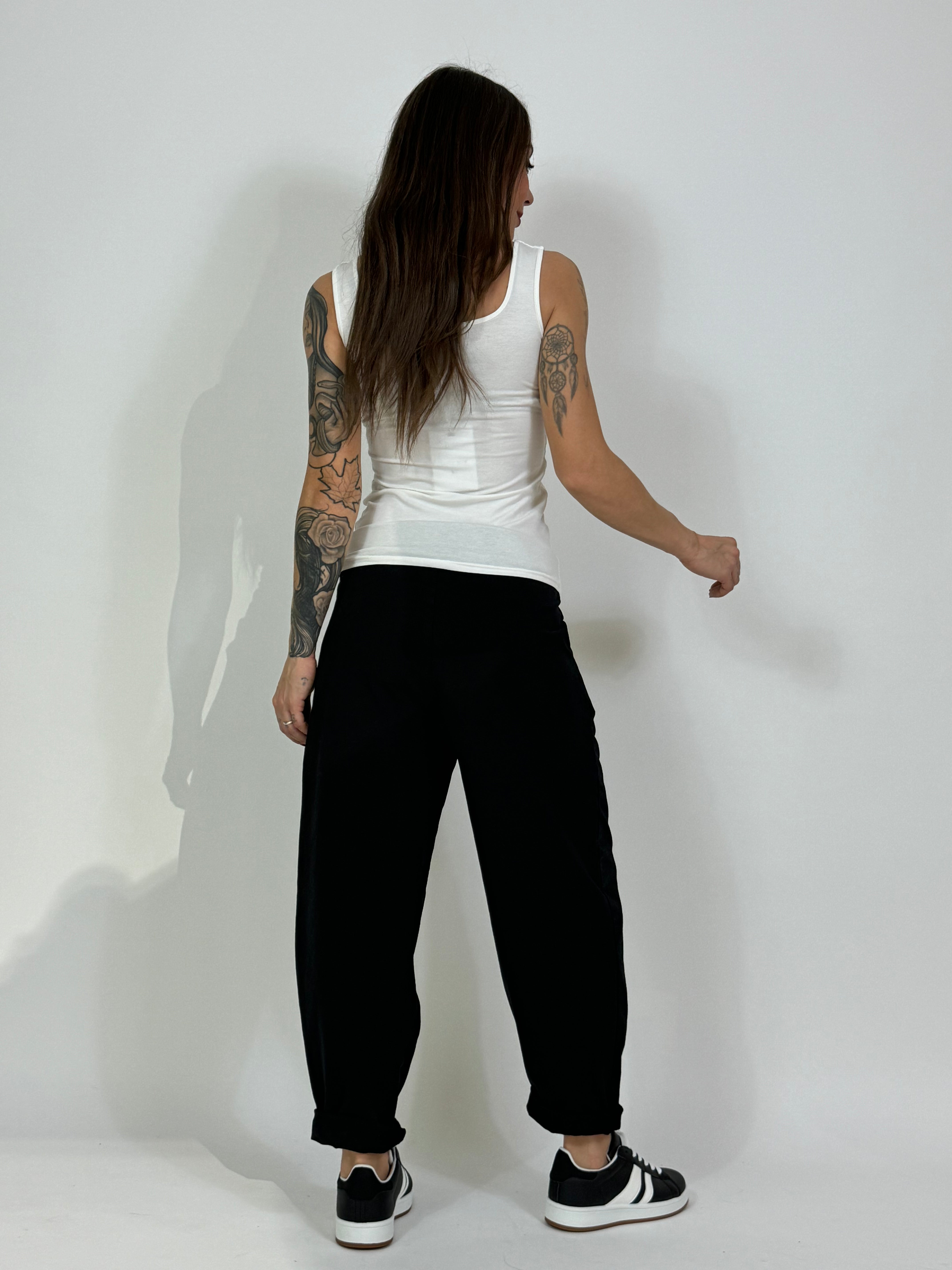 Pantalone in felpa garzata Susy Mix a CAROTA CON CINTURA