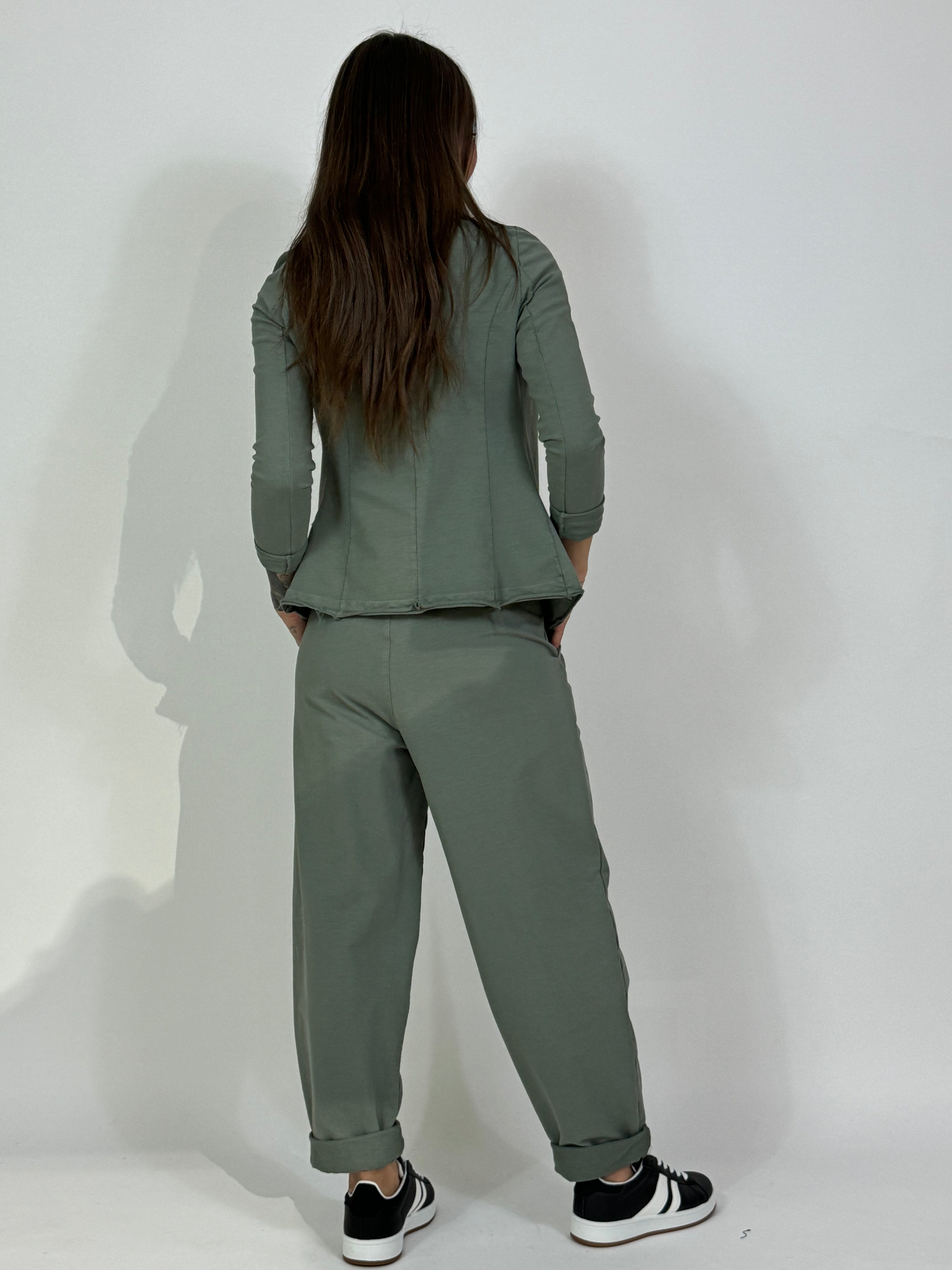 Pantalone in felpa garzata Susy Mix a CAROTA CON CINTURA