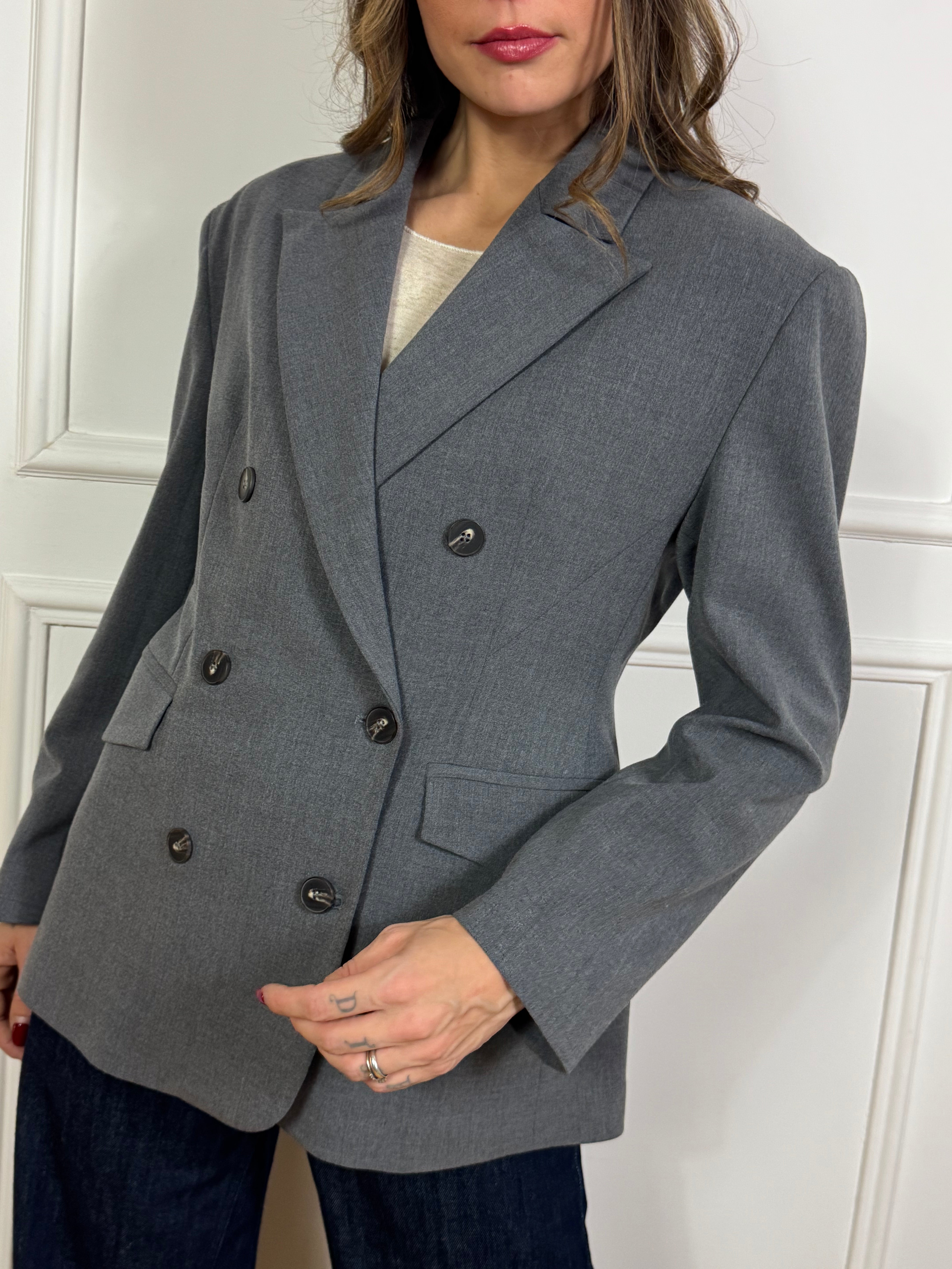 Giacca blazer doppiopetto Kikisix boxy fit
