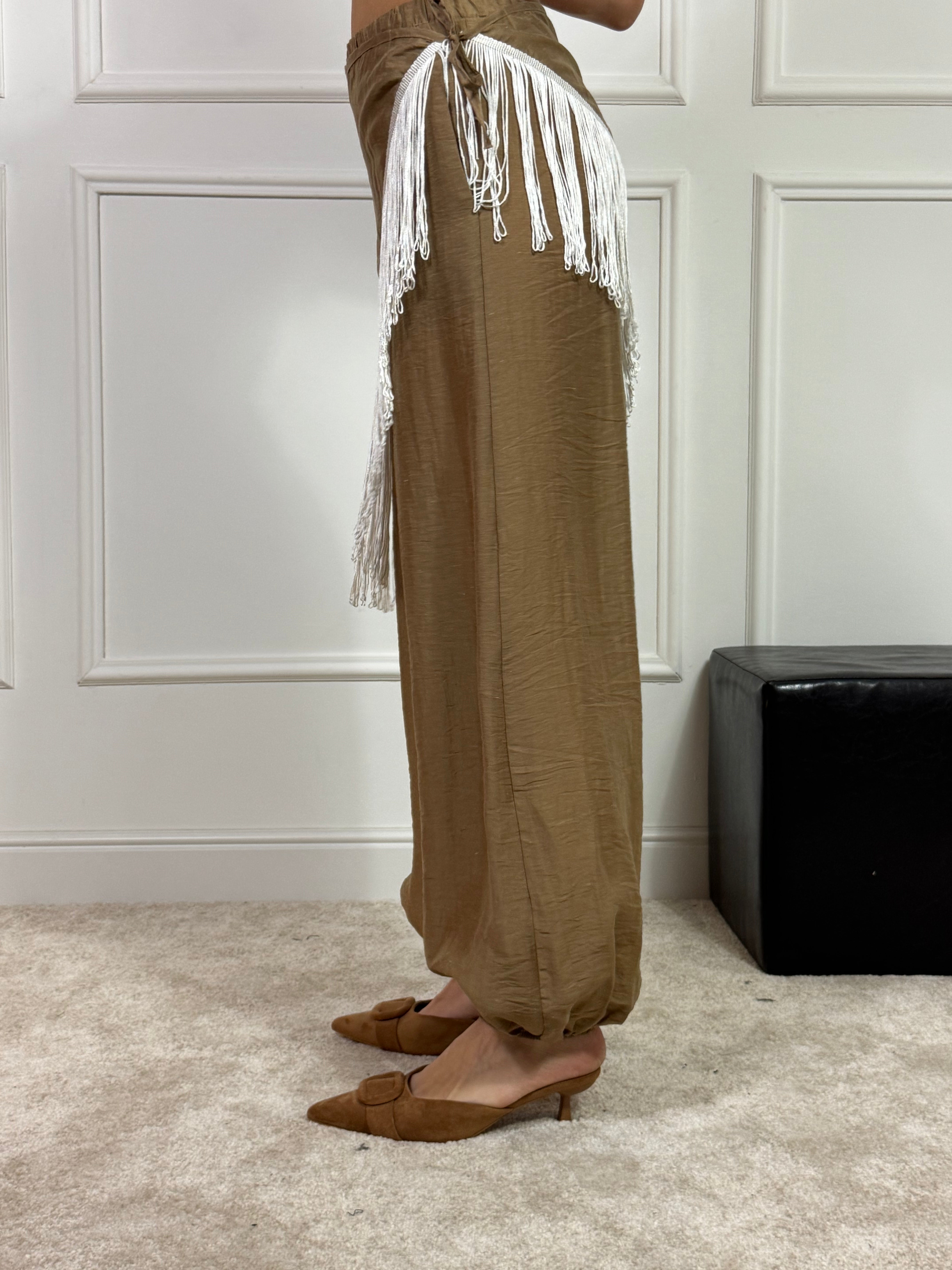 Pantalone Susy Mix effetto pareo con frange