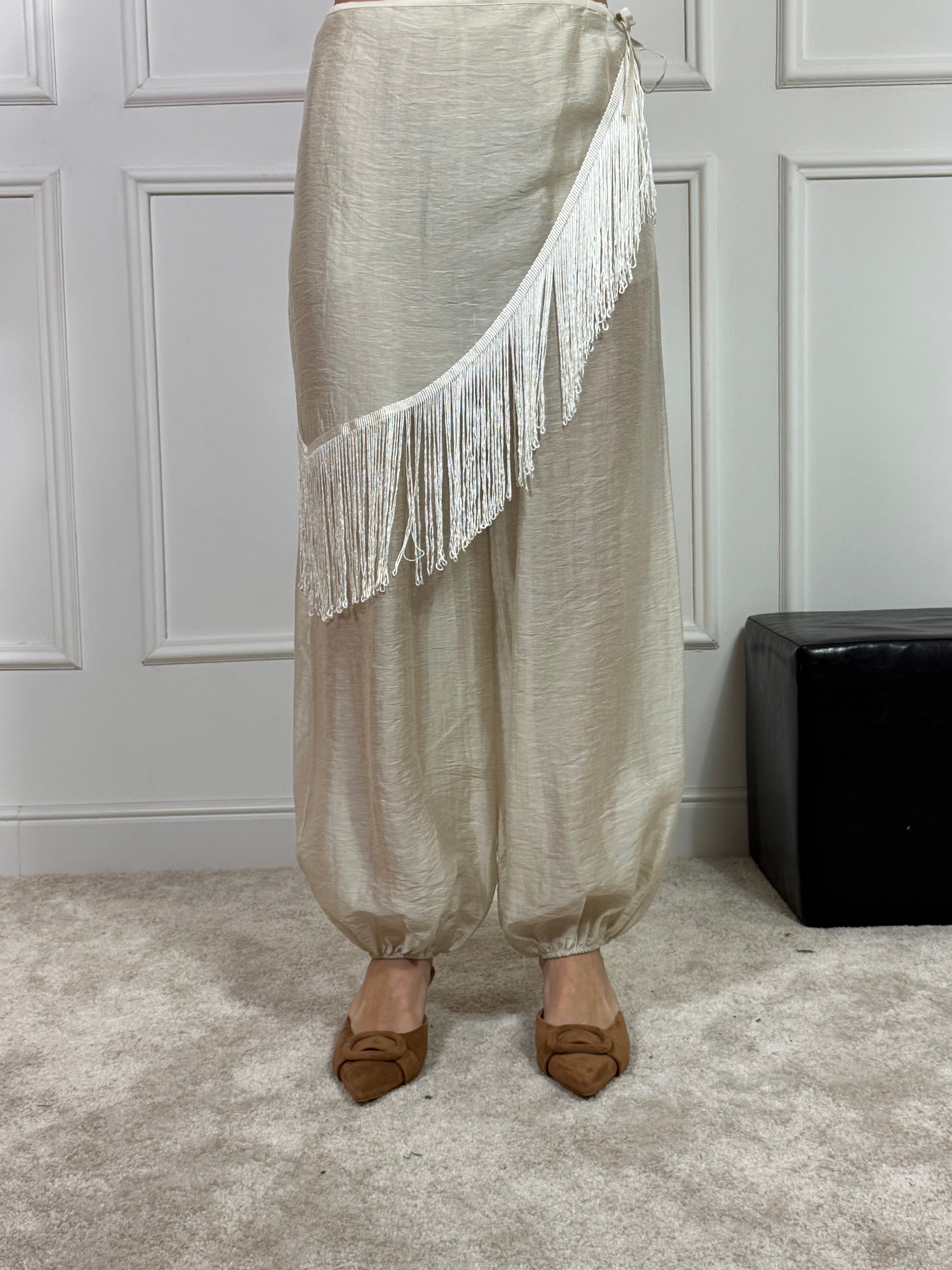 Pantalone Susy Mix effetto pareo con frange