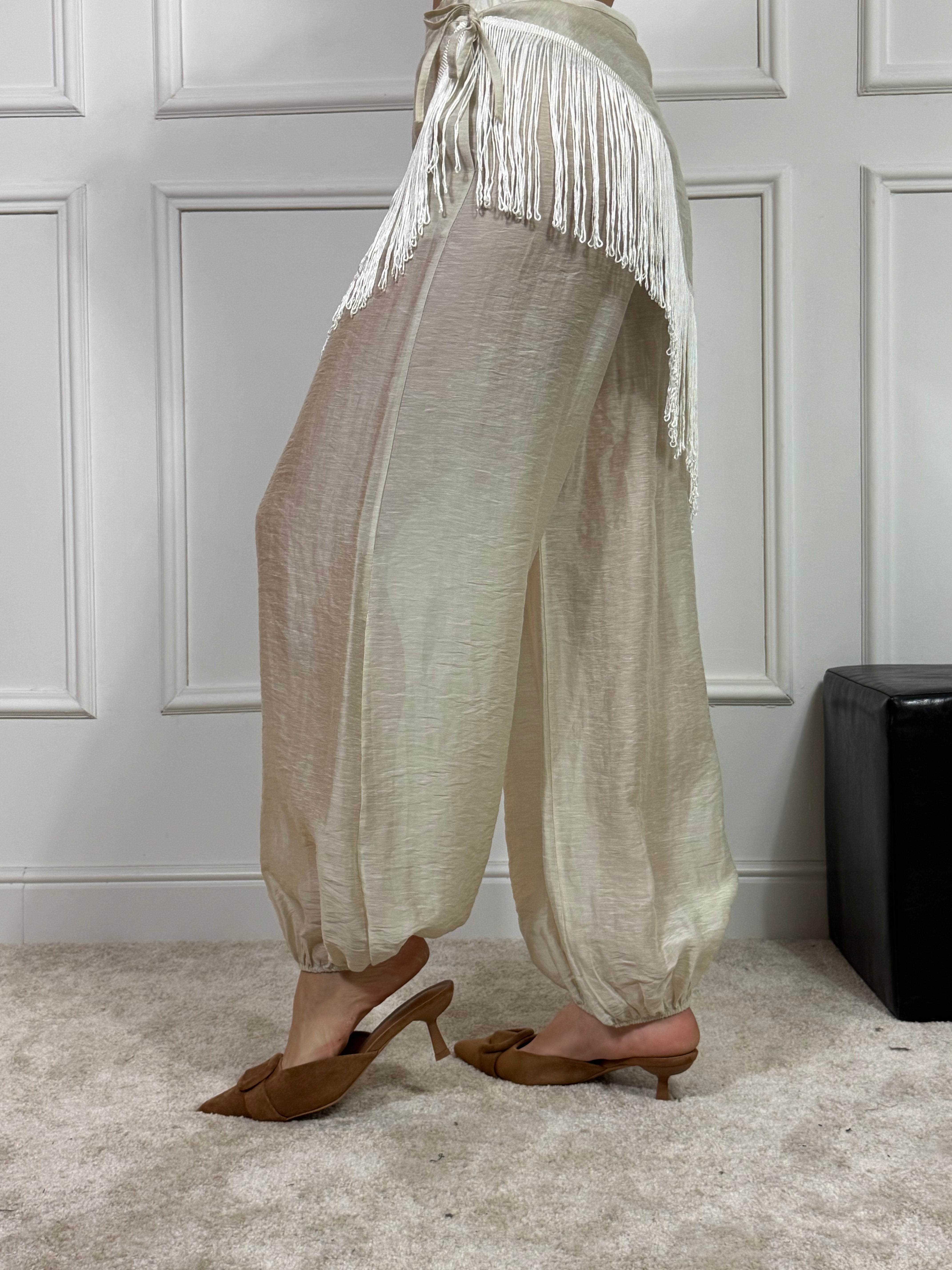 Pantalone Susy Mix effetto pareo con frange