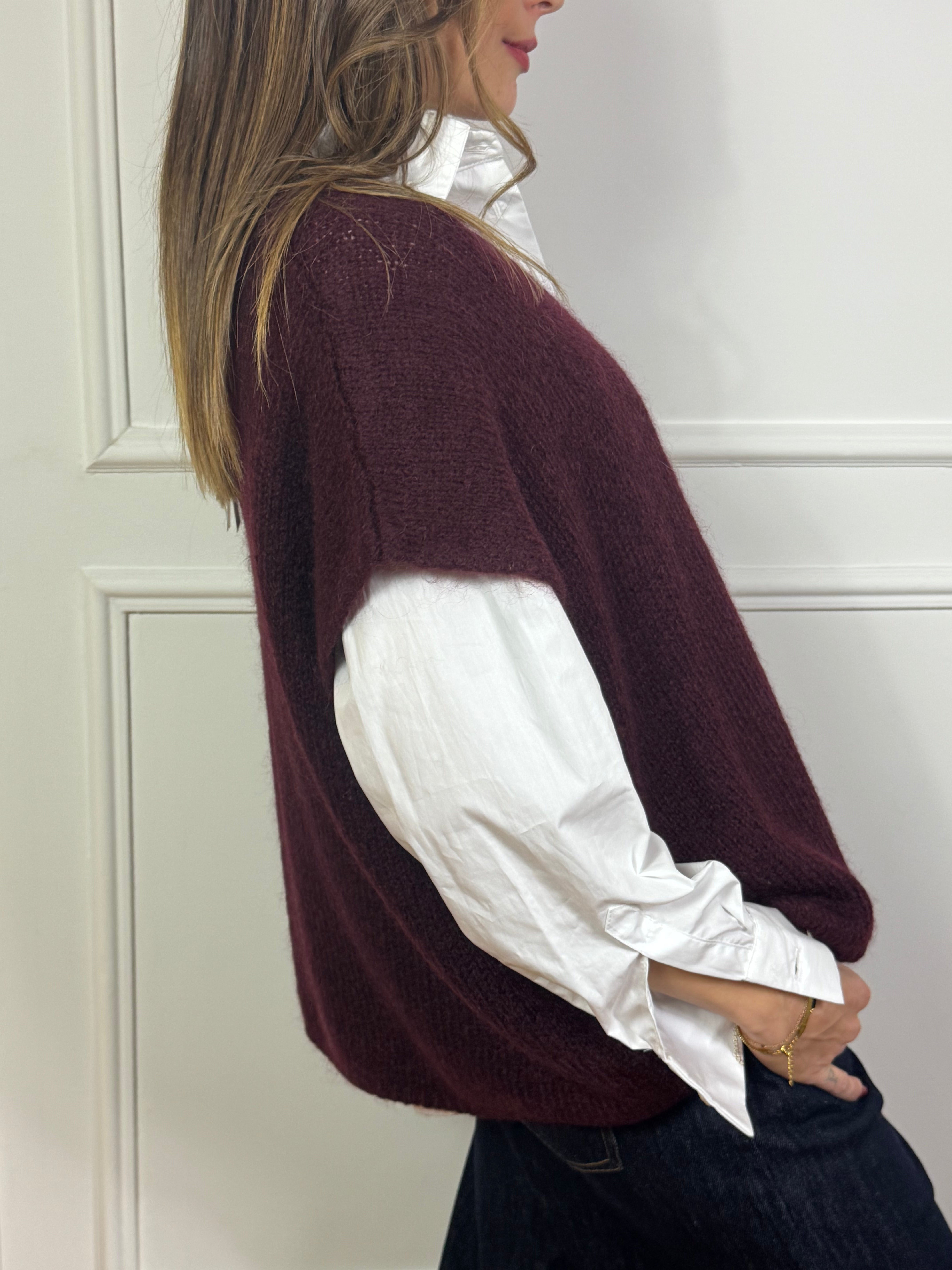 Poncho Kikisix con bottone gioiello sul davanti