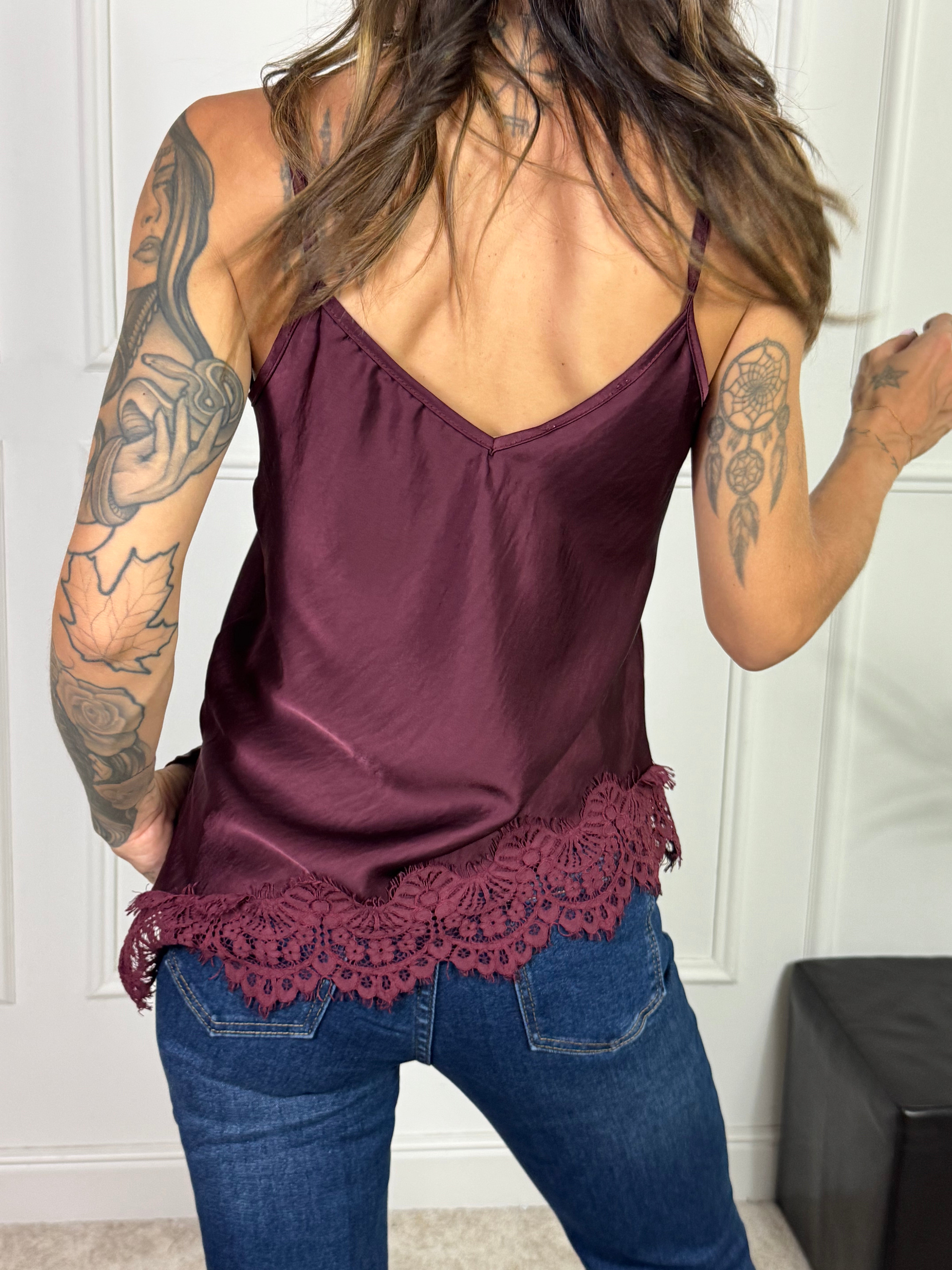 Top in RASO con SPALLINI Victoria ILMH BORDO PIZZO