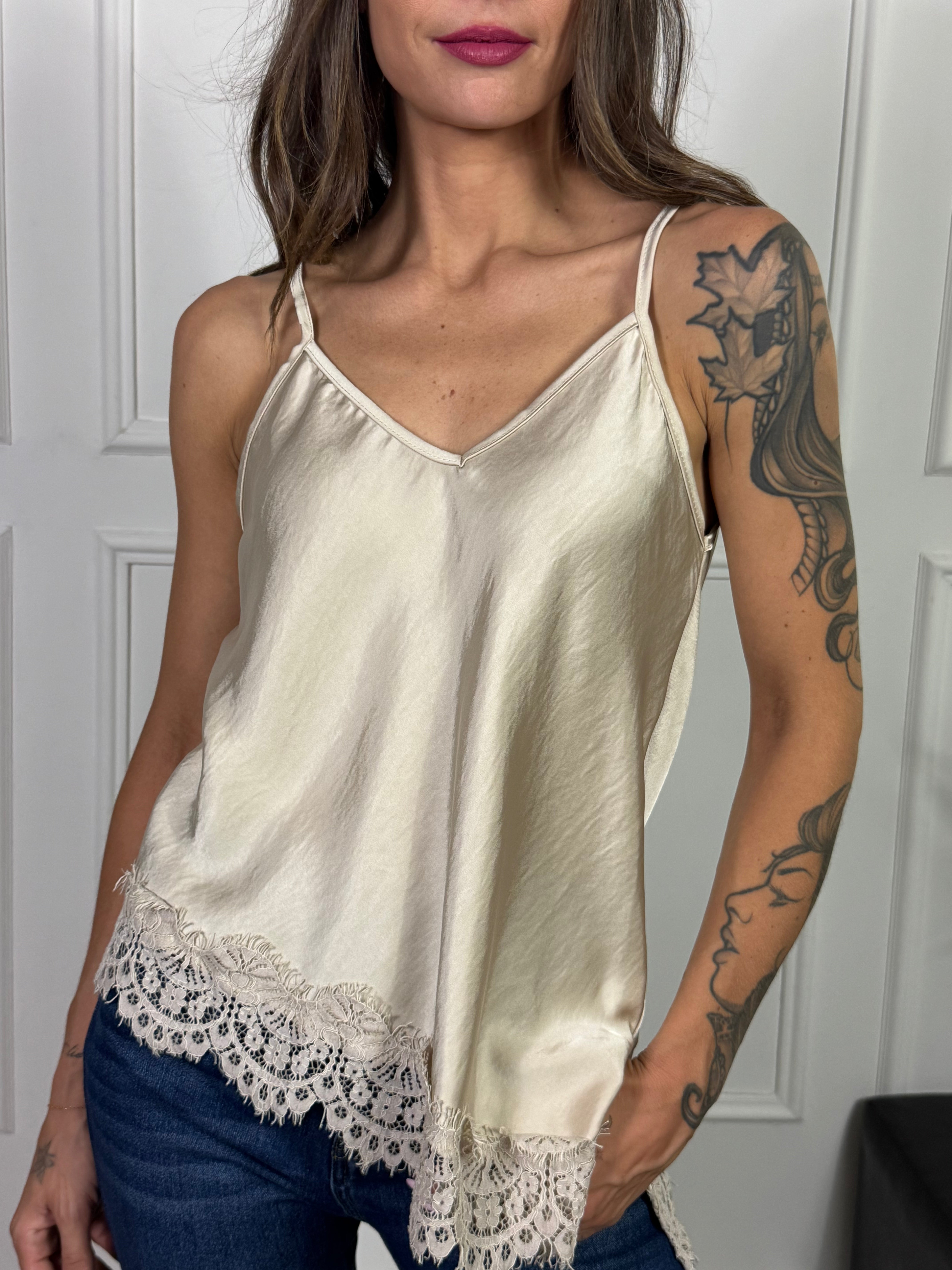 Top in RASO con SPALLINI Victoria ILMH BORDO PIZZO