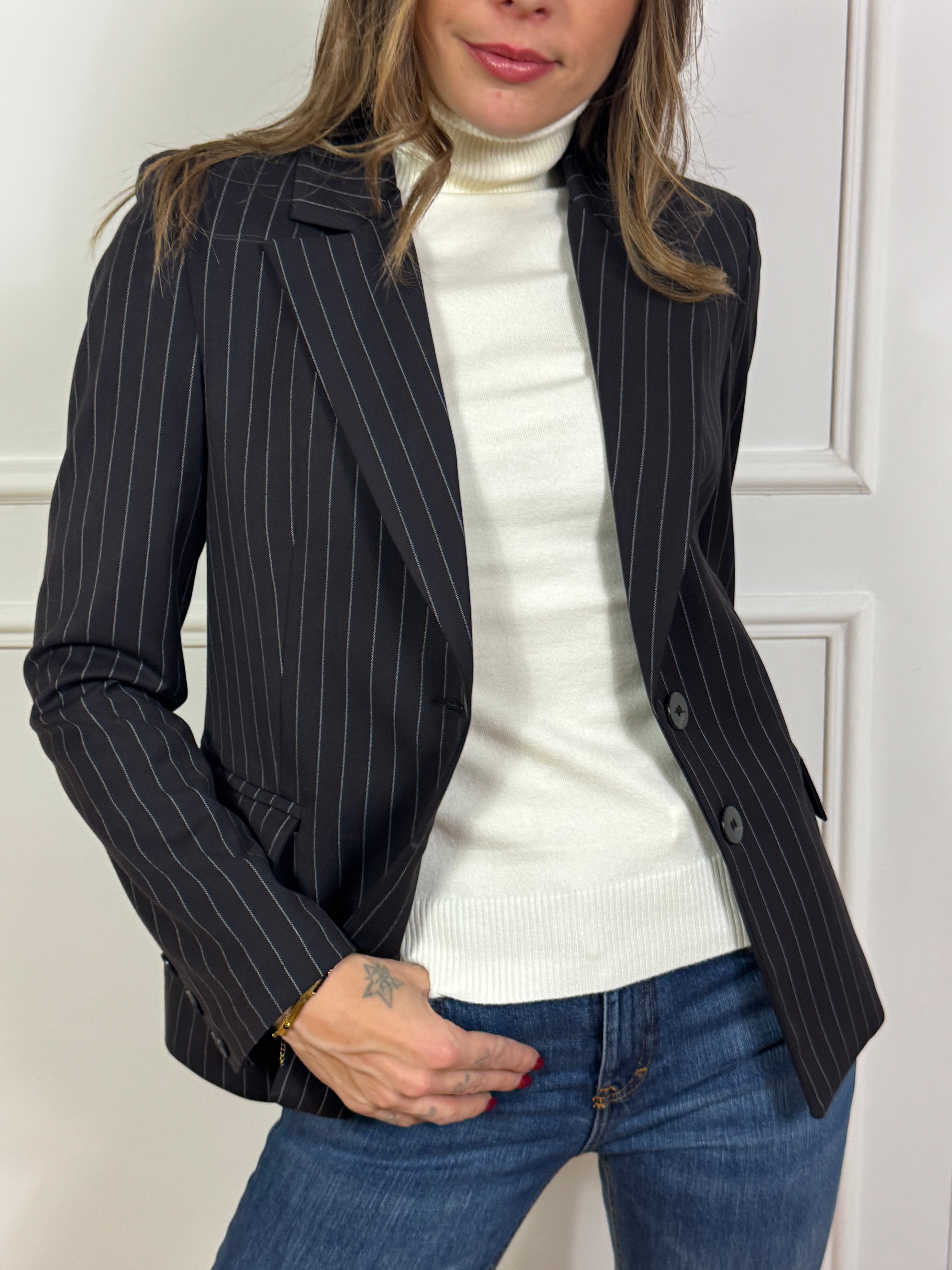 Giacca blazer due bottoni Susy Mix gessato