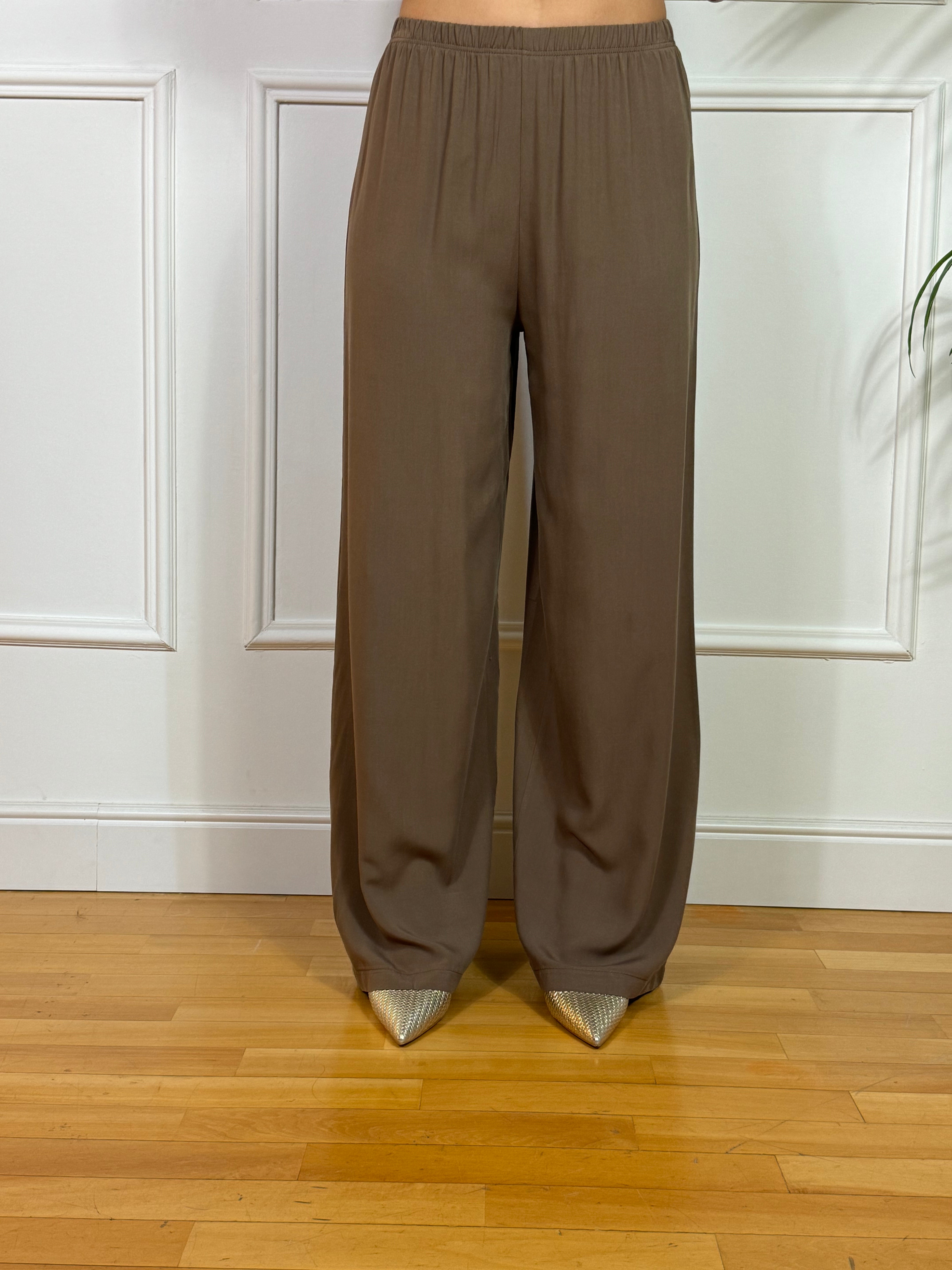 Pantalone Kikisix palazzo tinta unita con elastico in vita